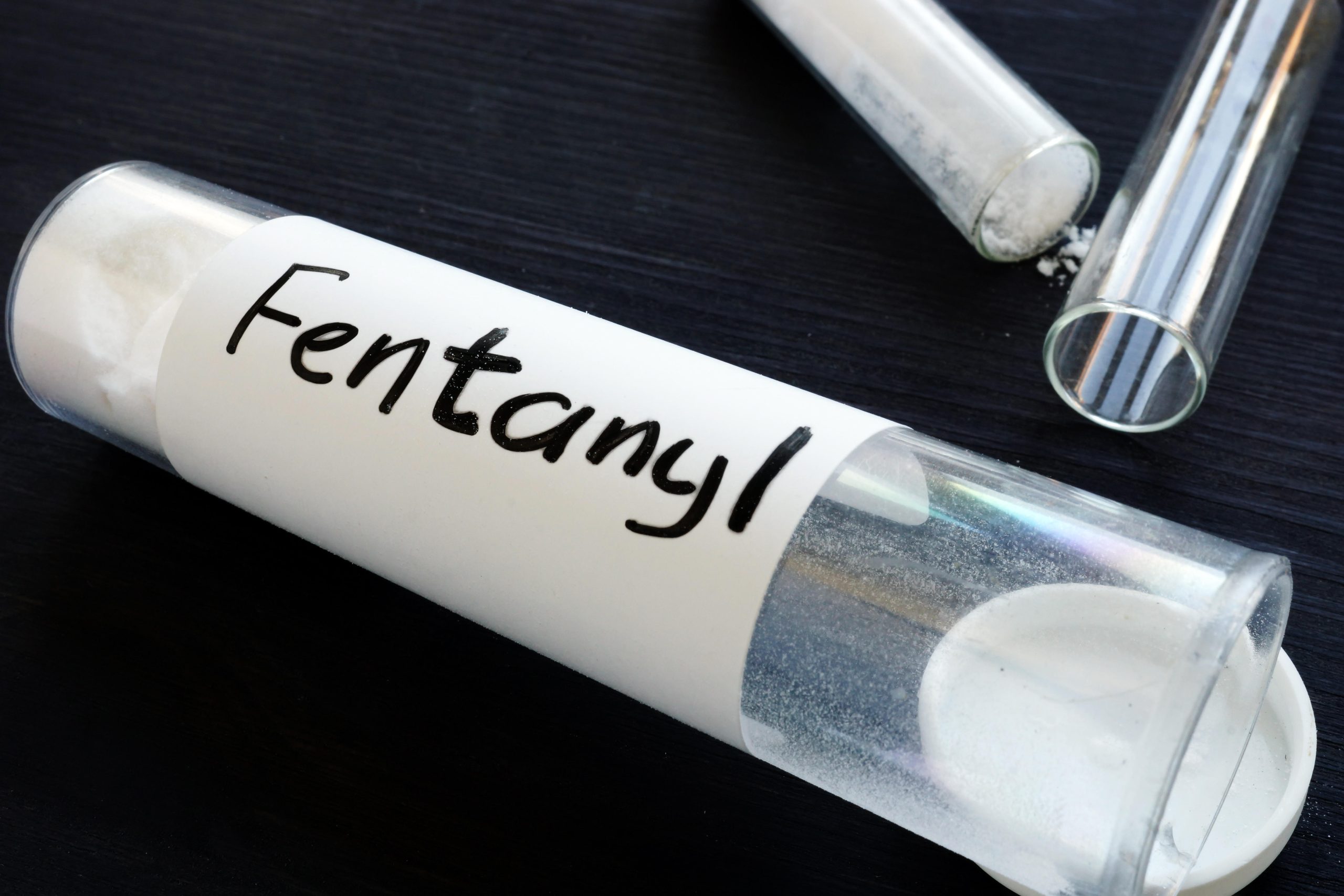 Hawley, Peters introduce bill to keep DHS accountable in fentanyl fight