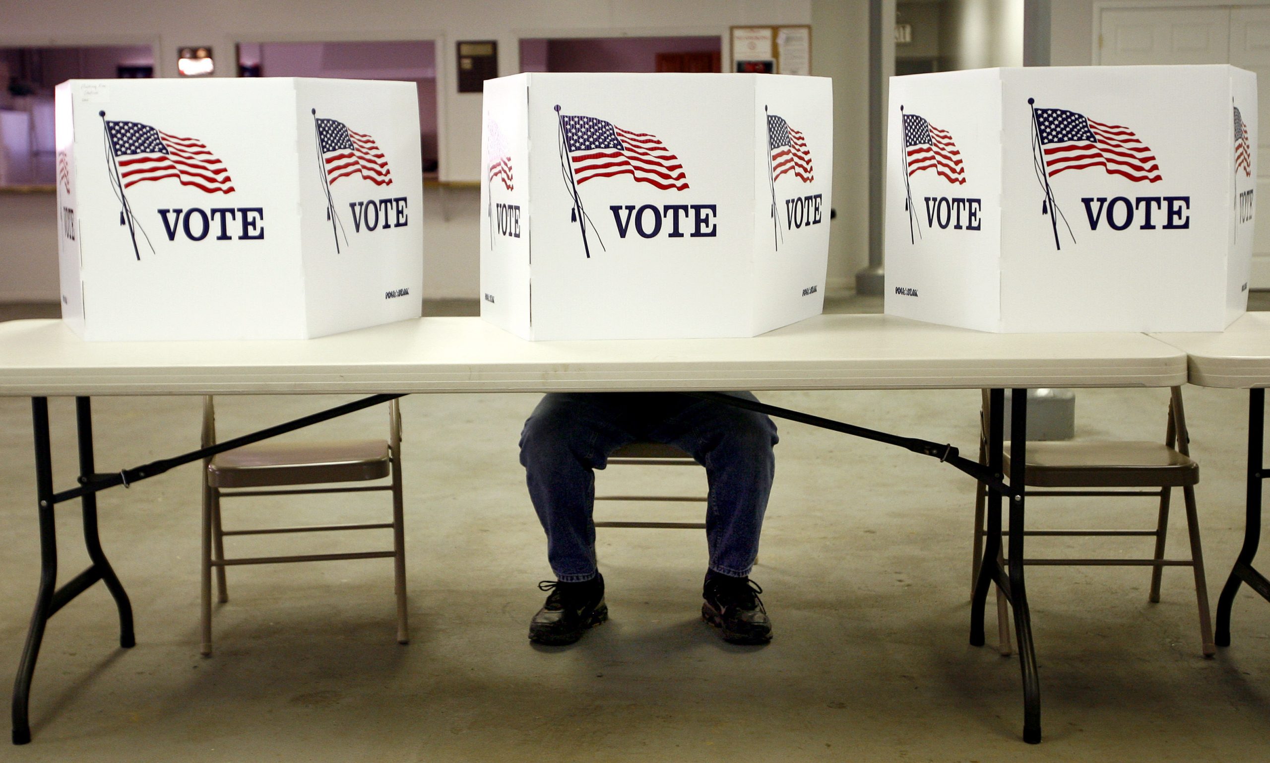 Two Georgia election workers fired for shredding registration applications