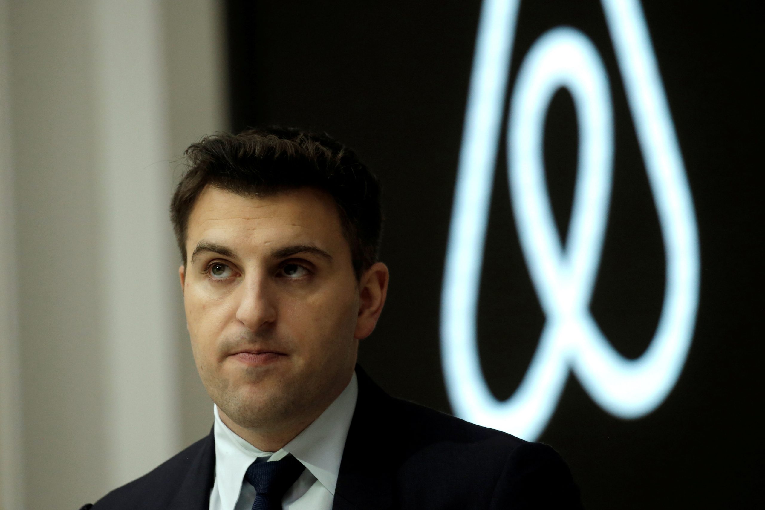 Airbnb Co-Founder Brian Chesky: Domestic Travel Strengthens, People Rediscovering Local Communities Amid Pandemic