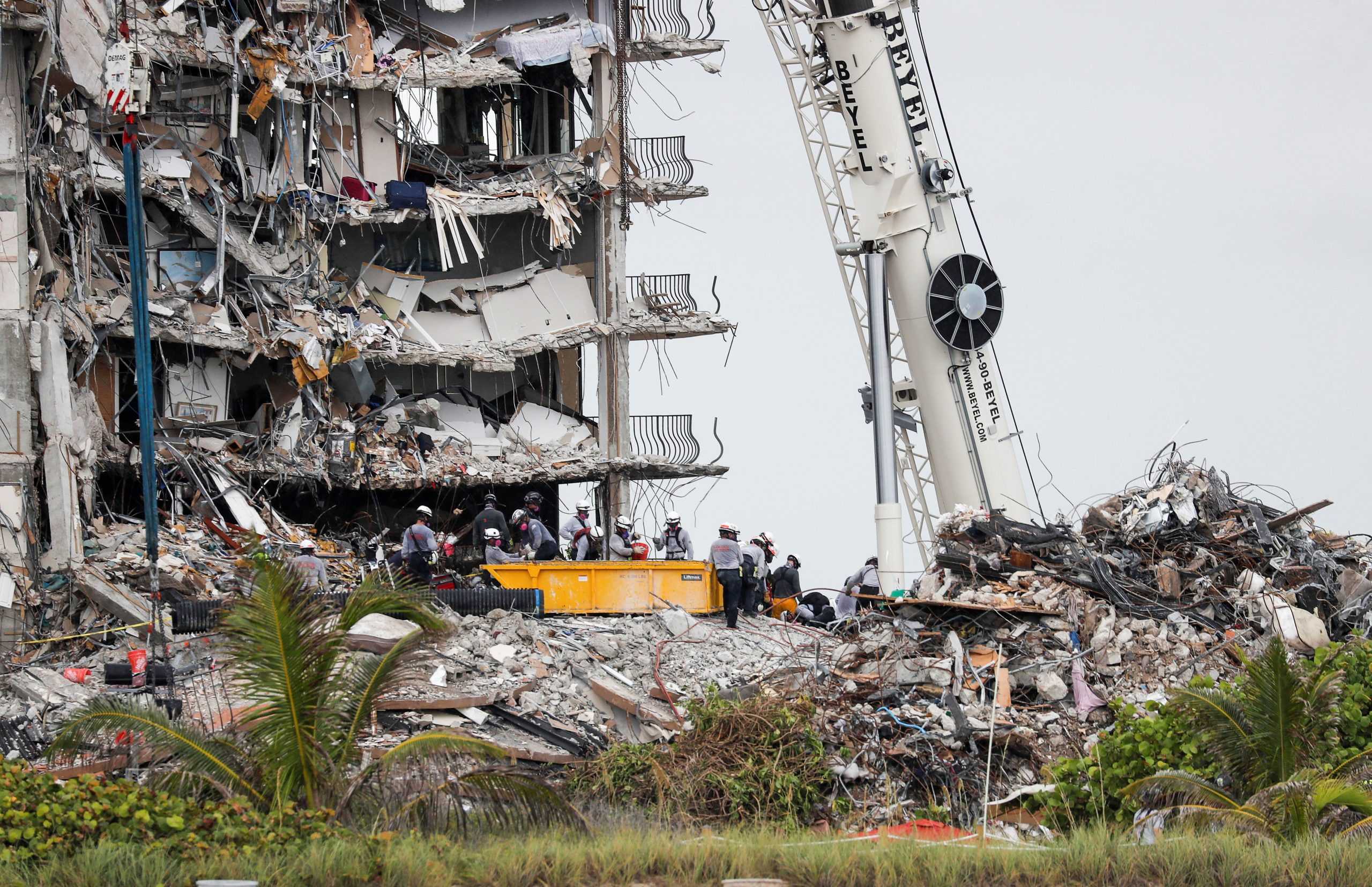 Rescuers Redouble Efforts at Collapsed Florida Building, 150 Still Missing