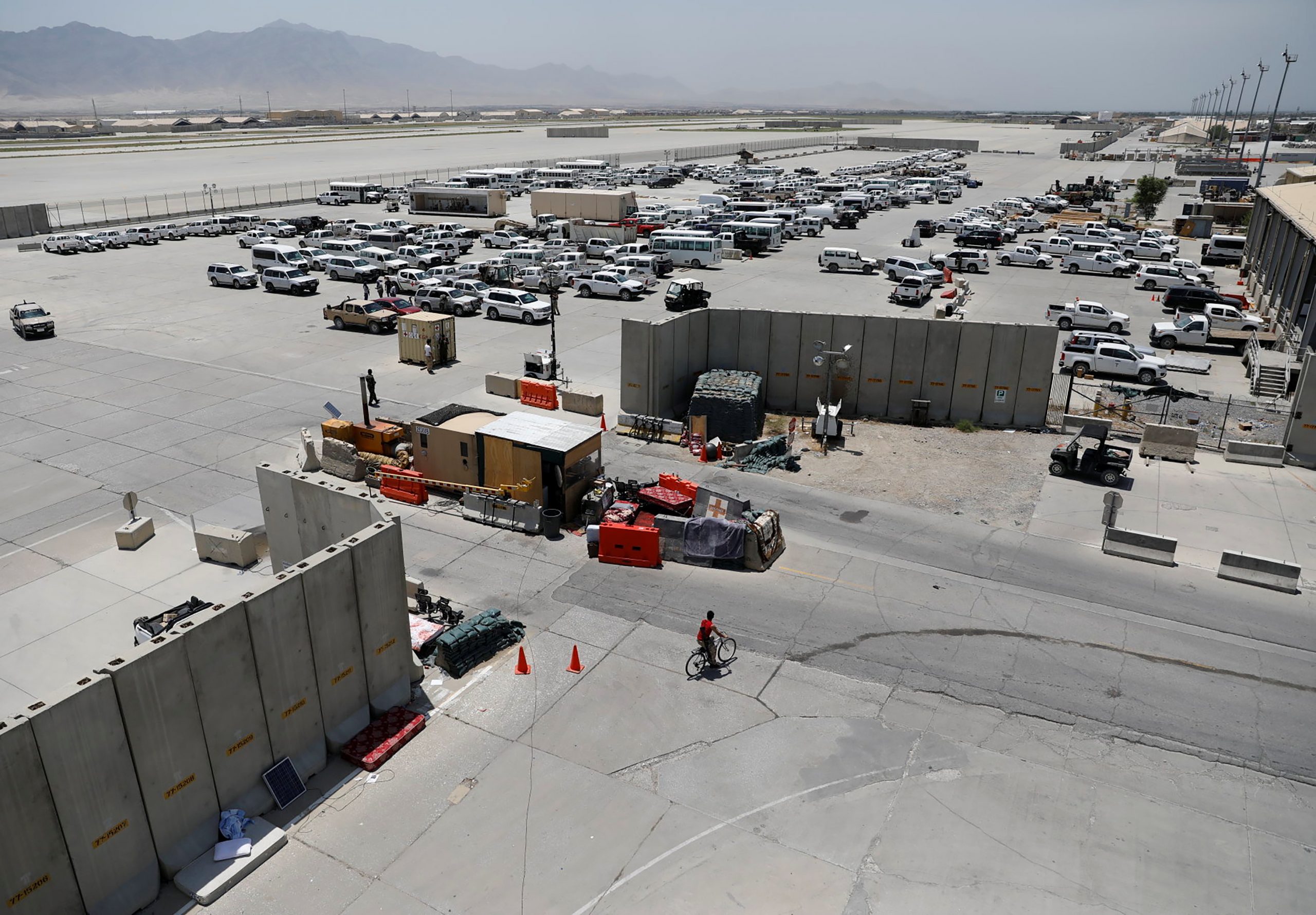 US Troops Vacate Afghan Airbase Unannounced