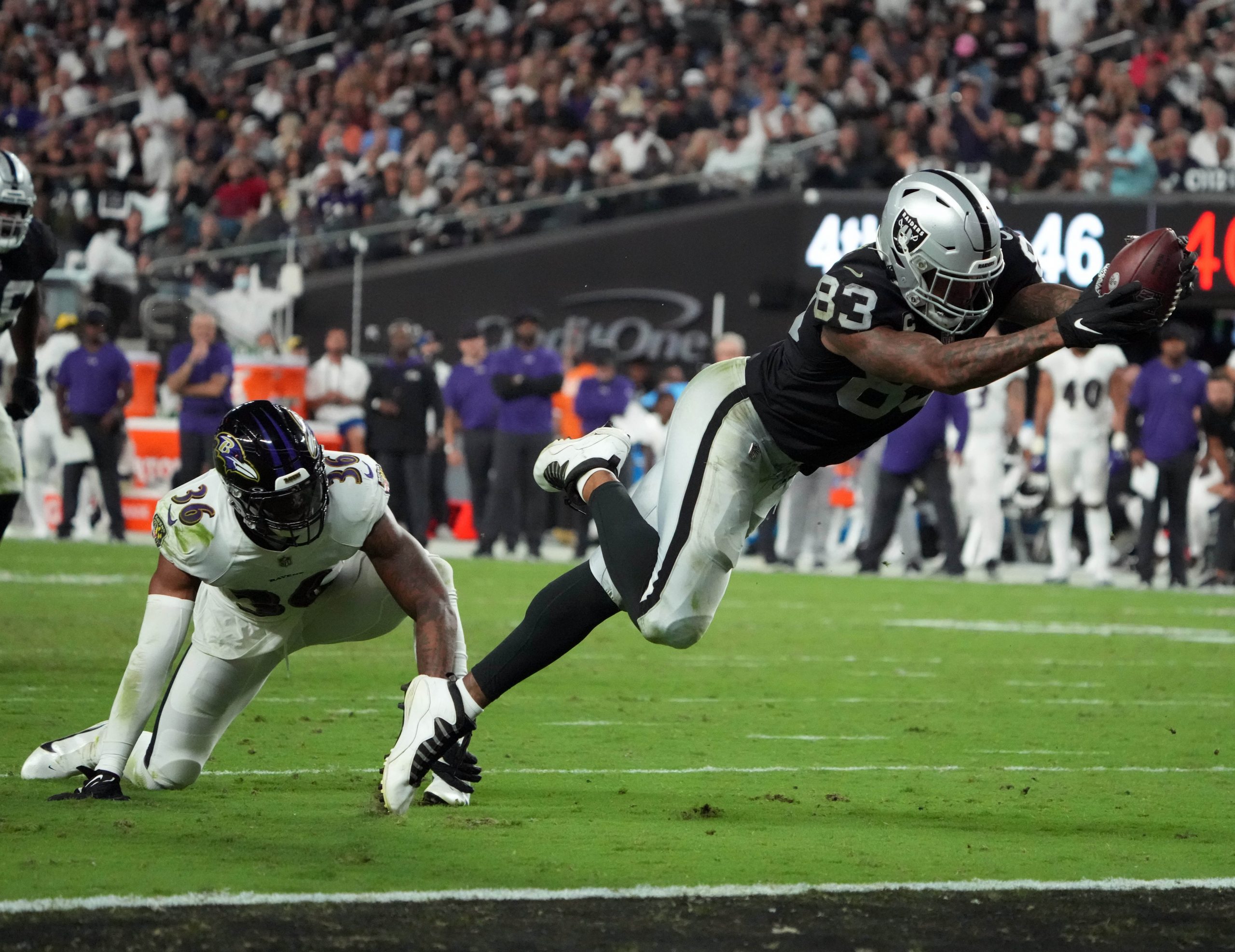 Raiders Defeat Ravens In Monday Night Football Thriller