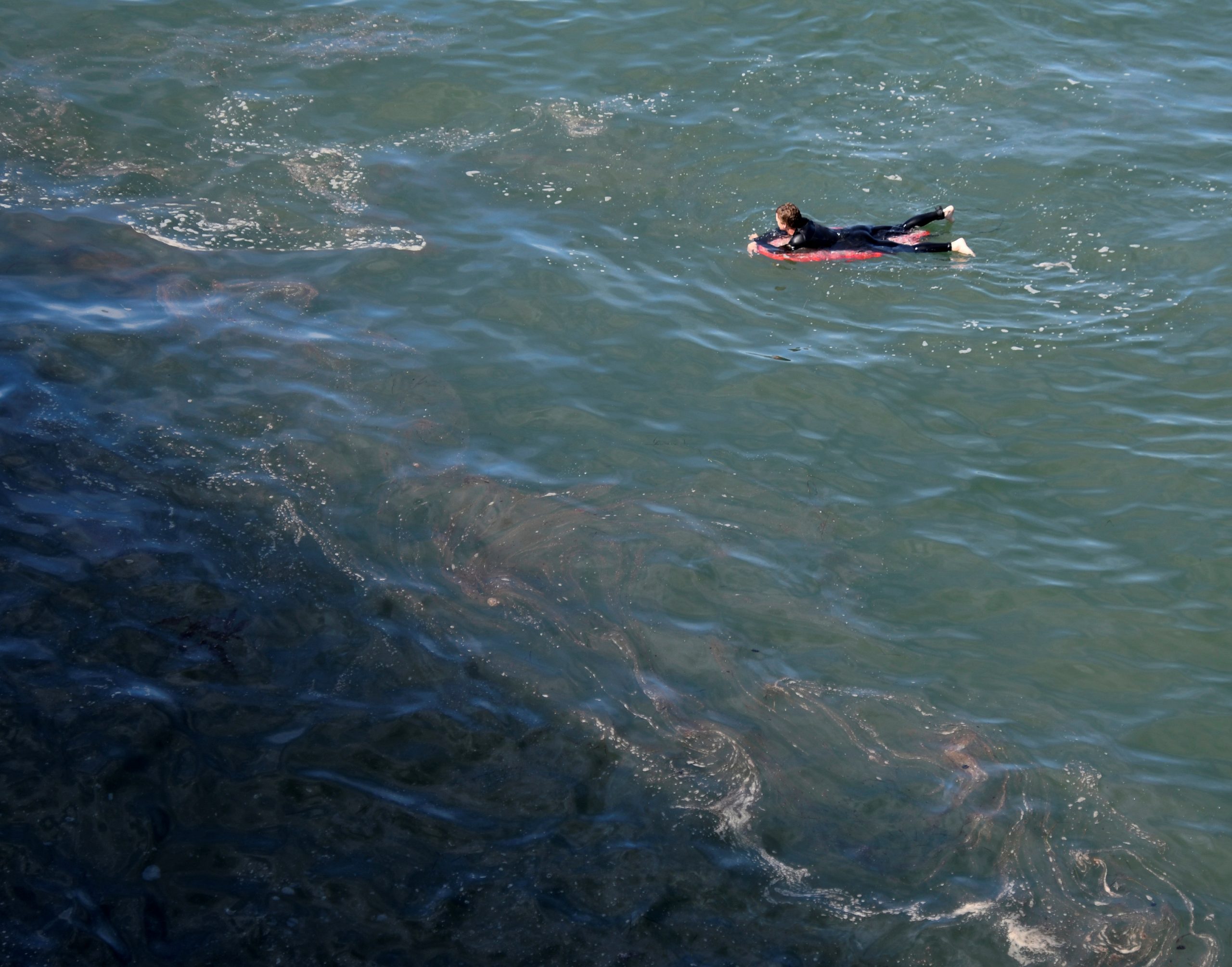 Massive California oil spill may leave affected coastline closed for months