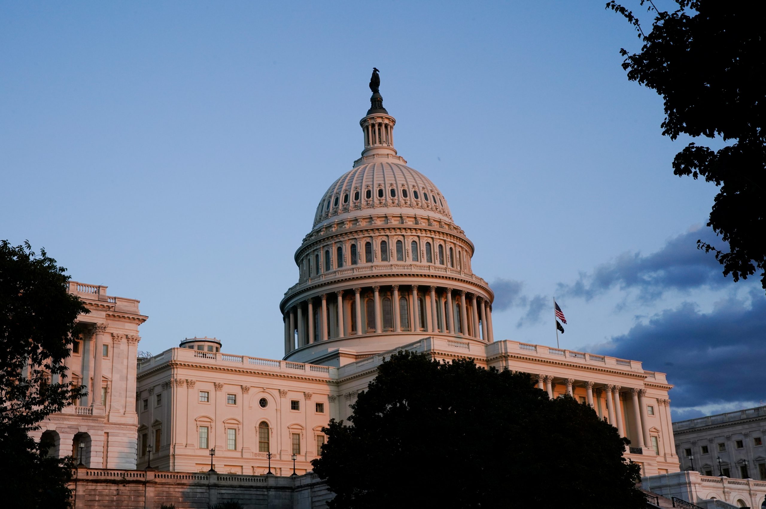 Manchin kills potential move by Democrats to bypass Senate rules in raising debt ceiling