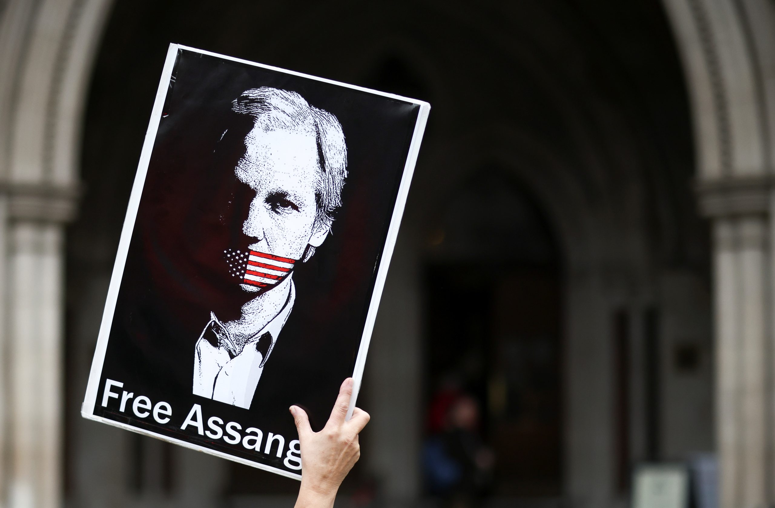 U.S. lawyers tell UK court Assange can safely be extradited