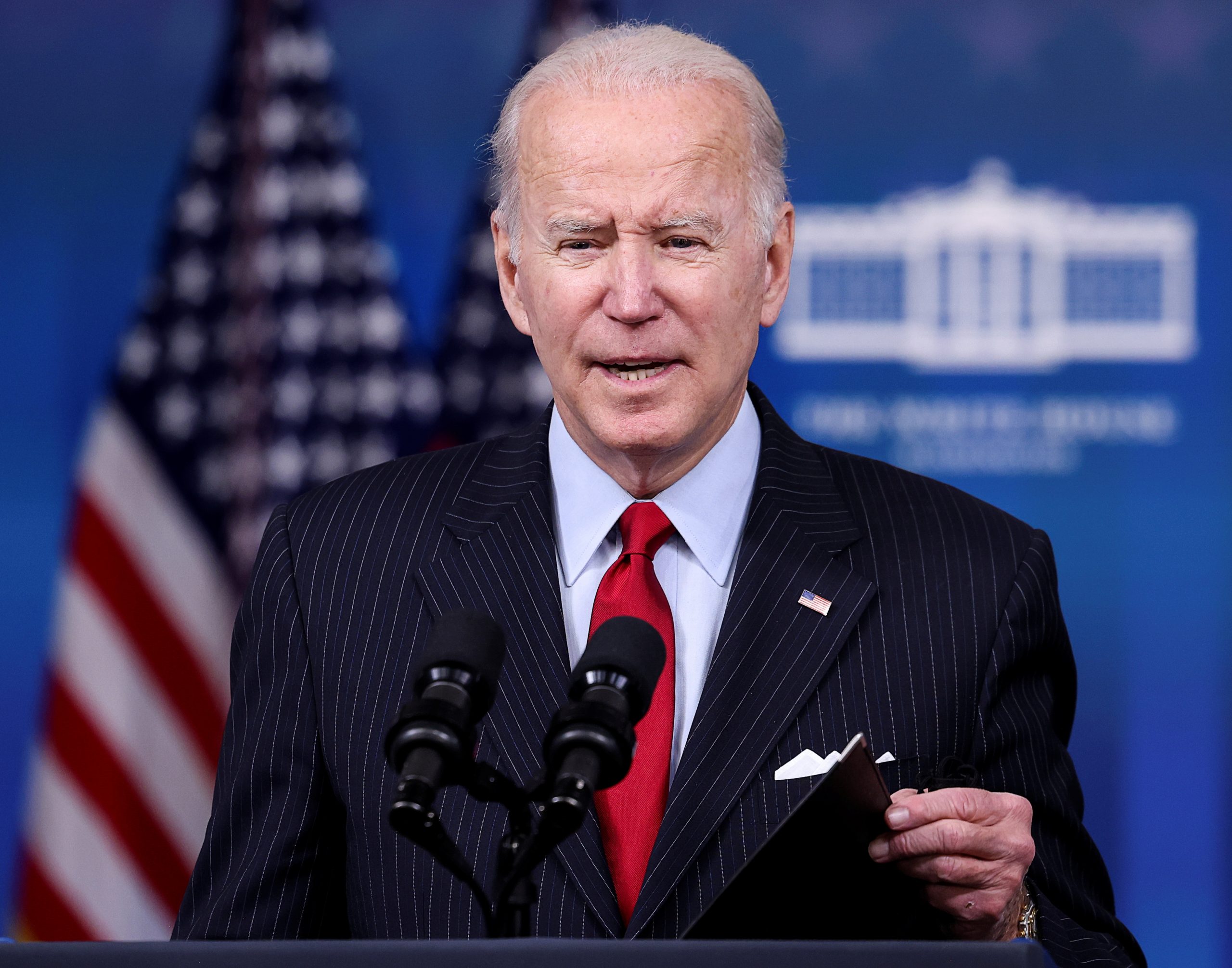 Biden accused of “band aid” approach to lower prices at the pump by tapping into oil reserve