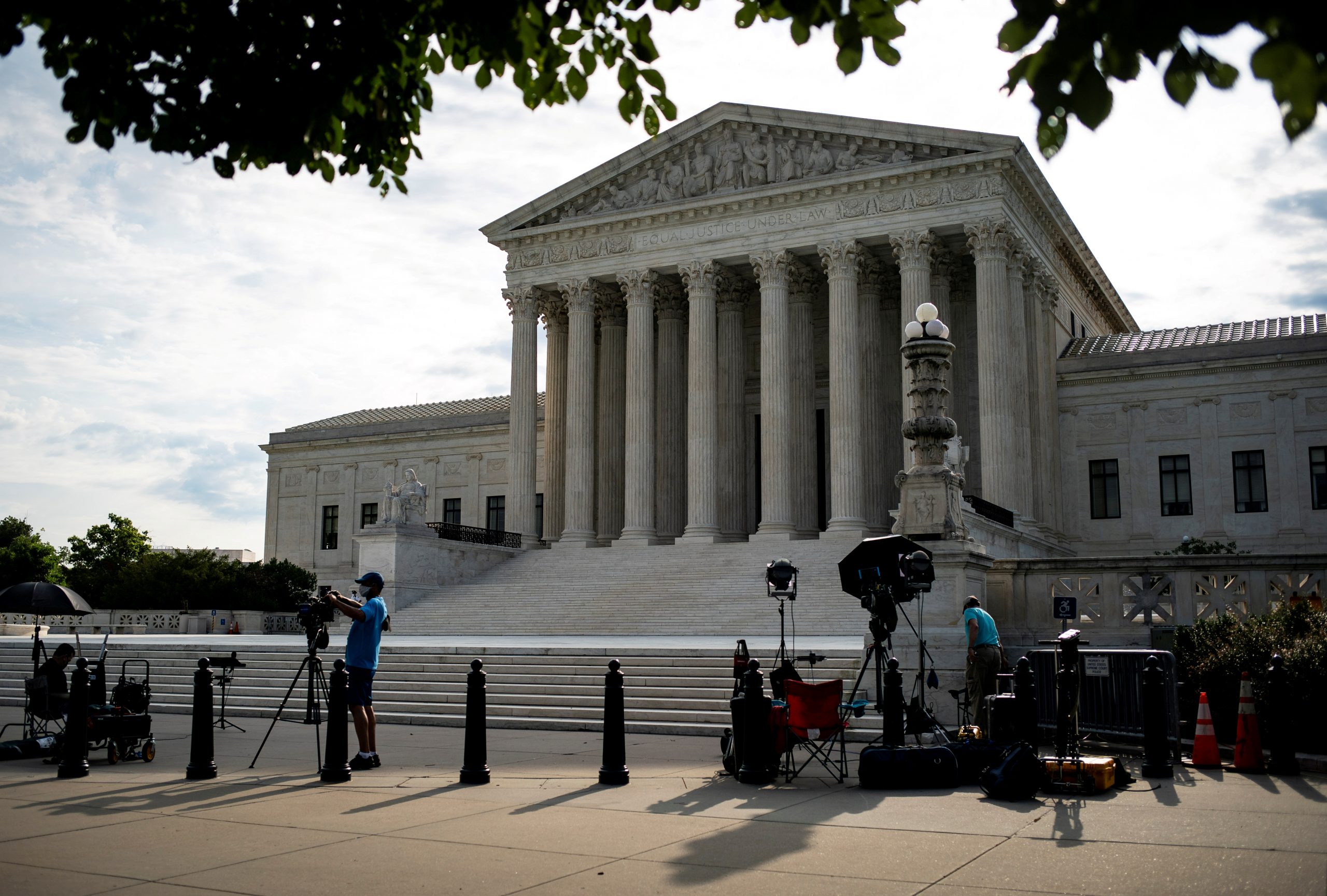 Biden’s Supreme Court Commission sidesteps determination on court-packing