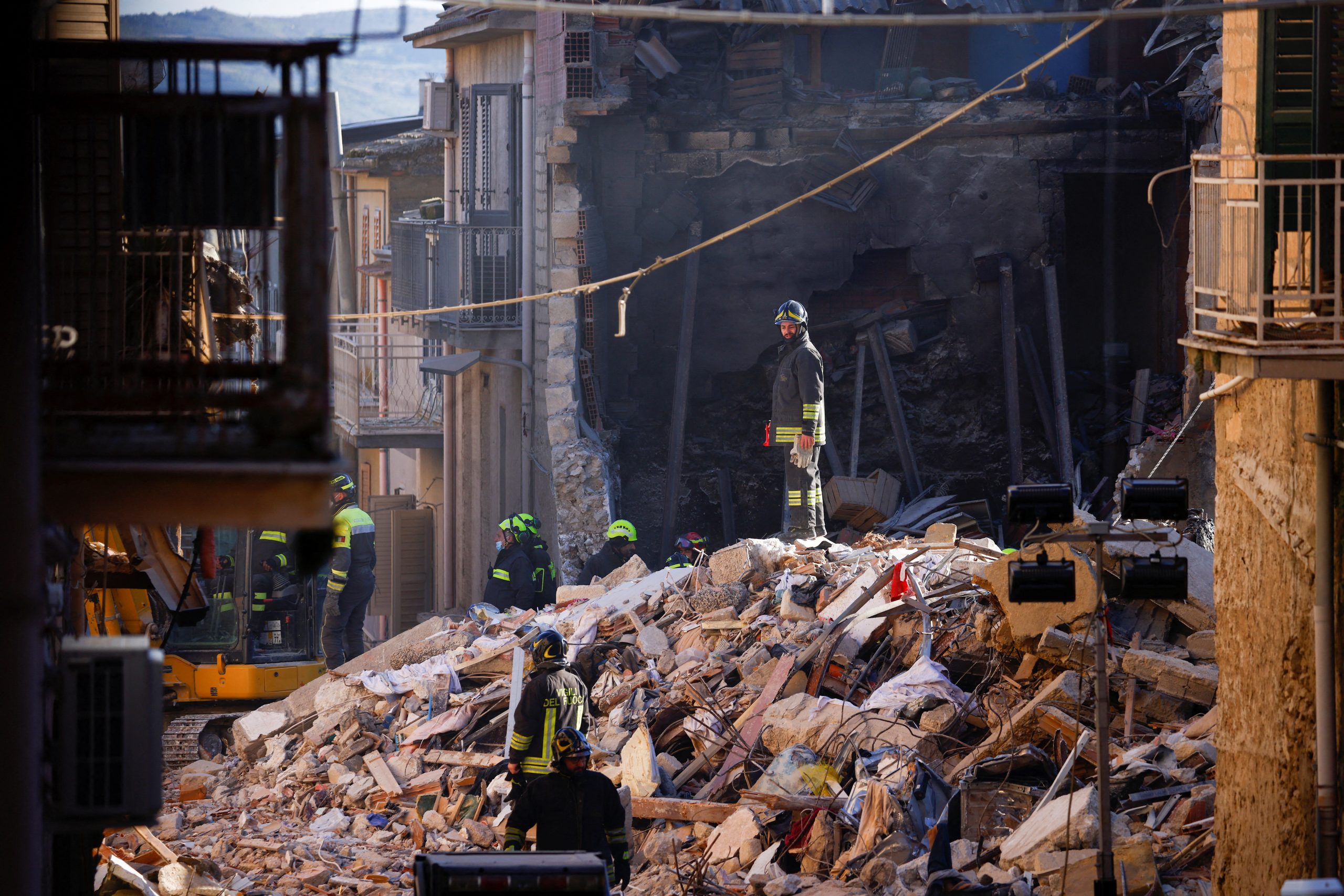 Rescuers pull four more bodies from rubble after Sicily explosion