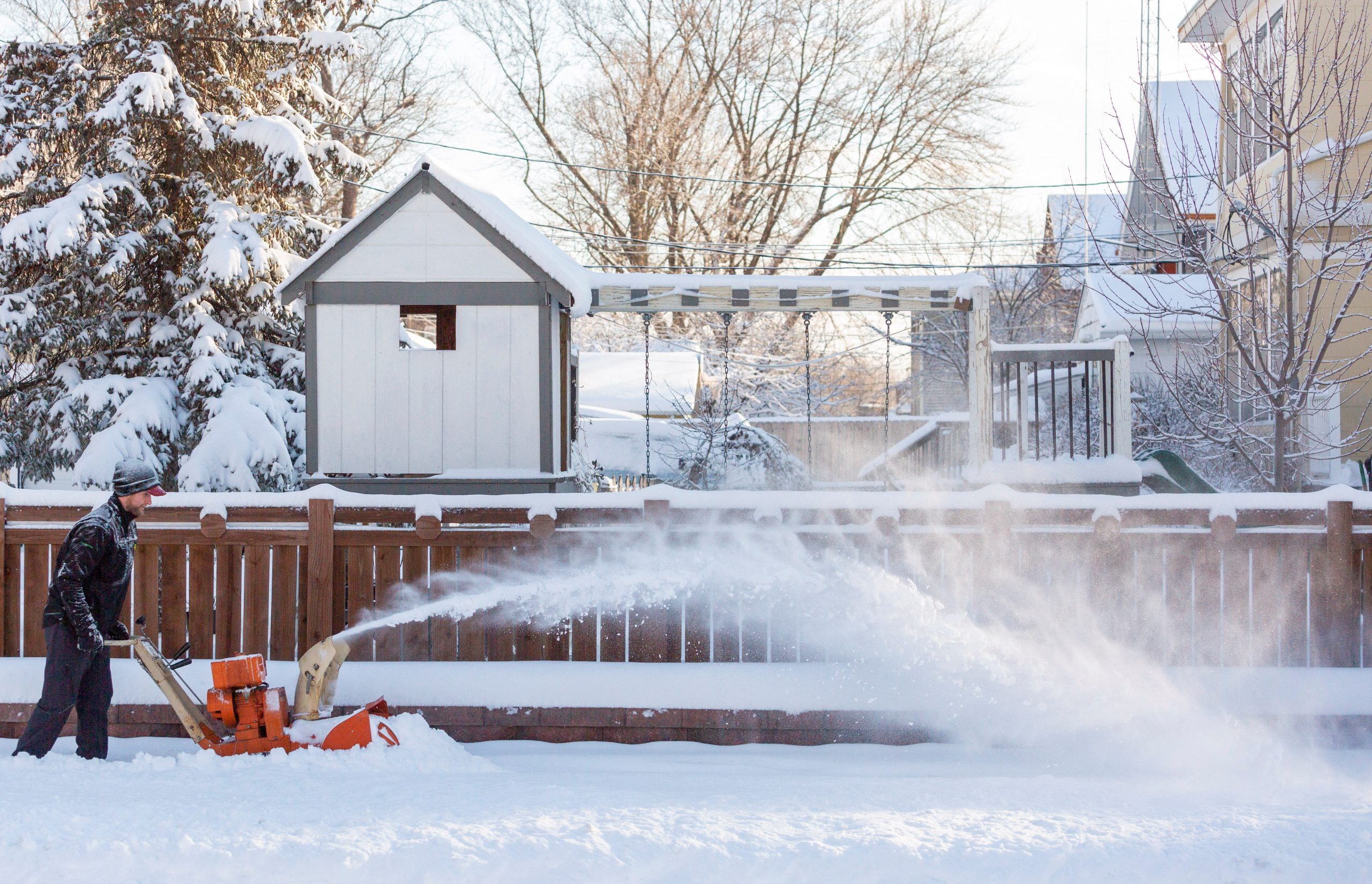 Weekend winter storm hits eastern U.S. and Canada