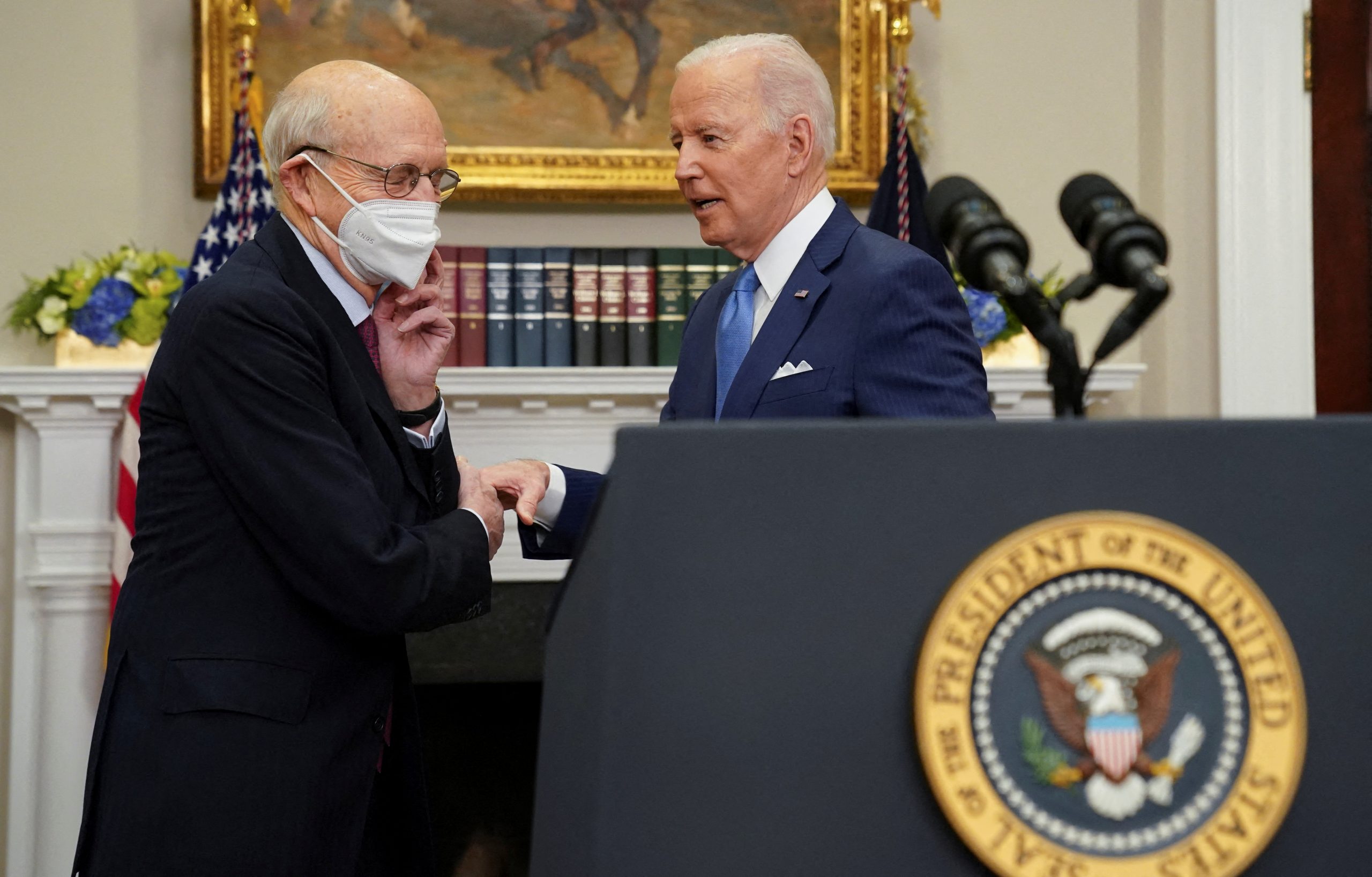 Justice Breyer announces retirement, Biden to appoint successor on basis of race and sex