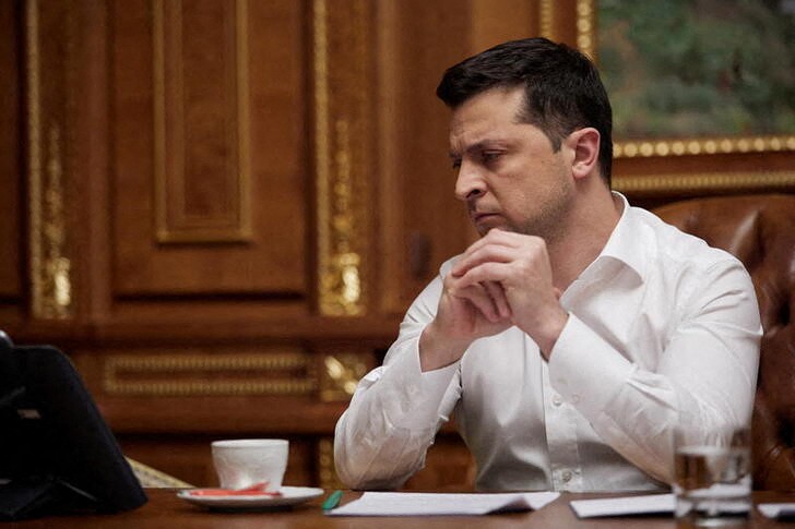 Ukrainian president urges Western leaders, media to dial down rhetoric