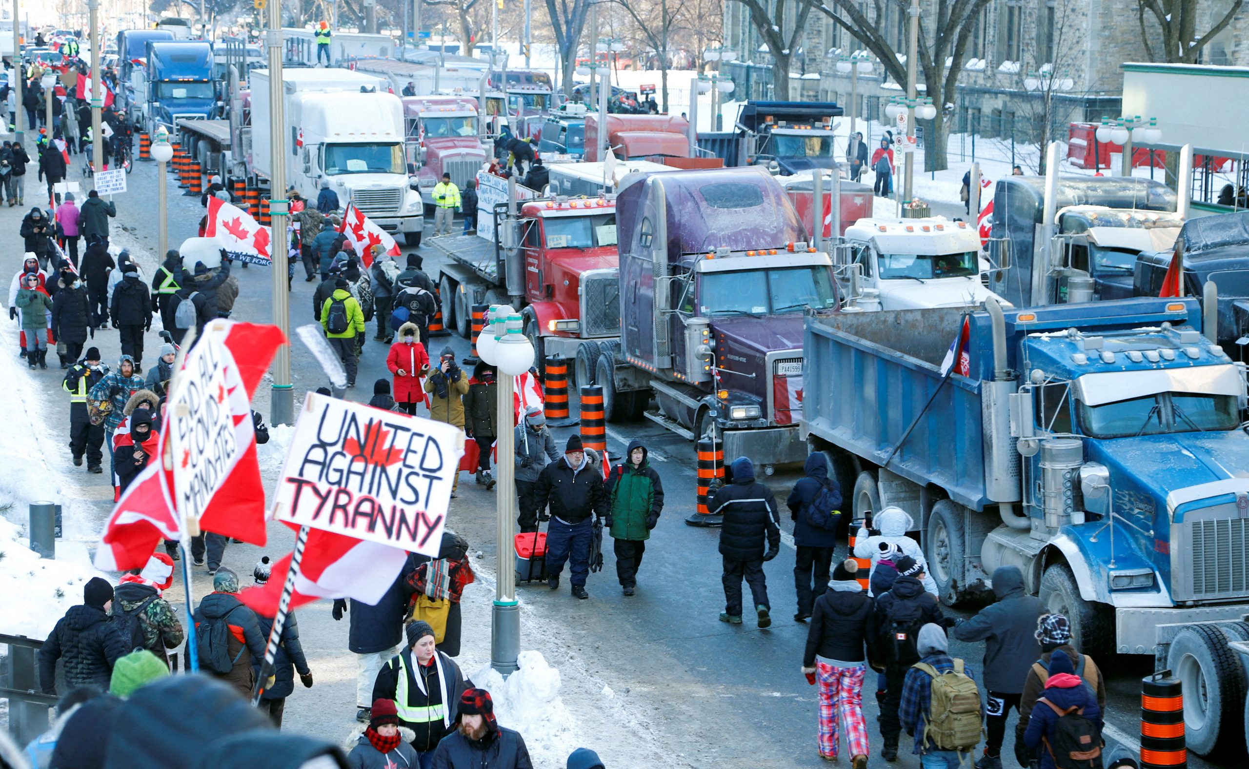 Massive Canada ‘Freedom Convoy’ rally sends PM Trudeau into hiding