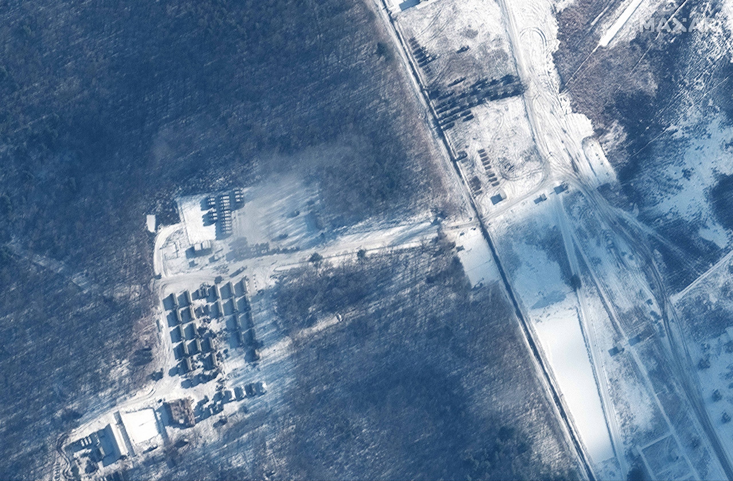 New Satellite images show more Russian troops near Ukraine’s borders