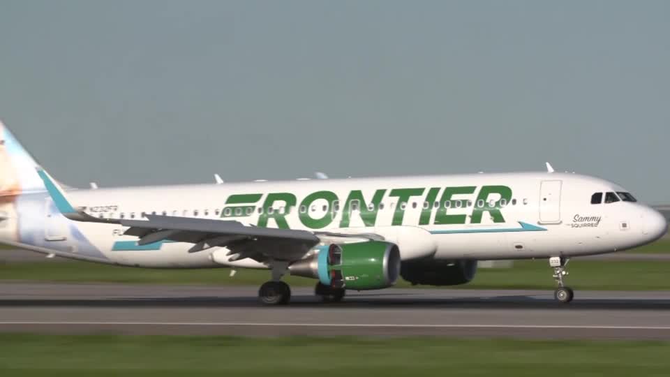 Frontier to buy Spirit Airlines in $2.9 billion budget carrier deal