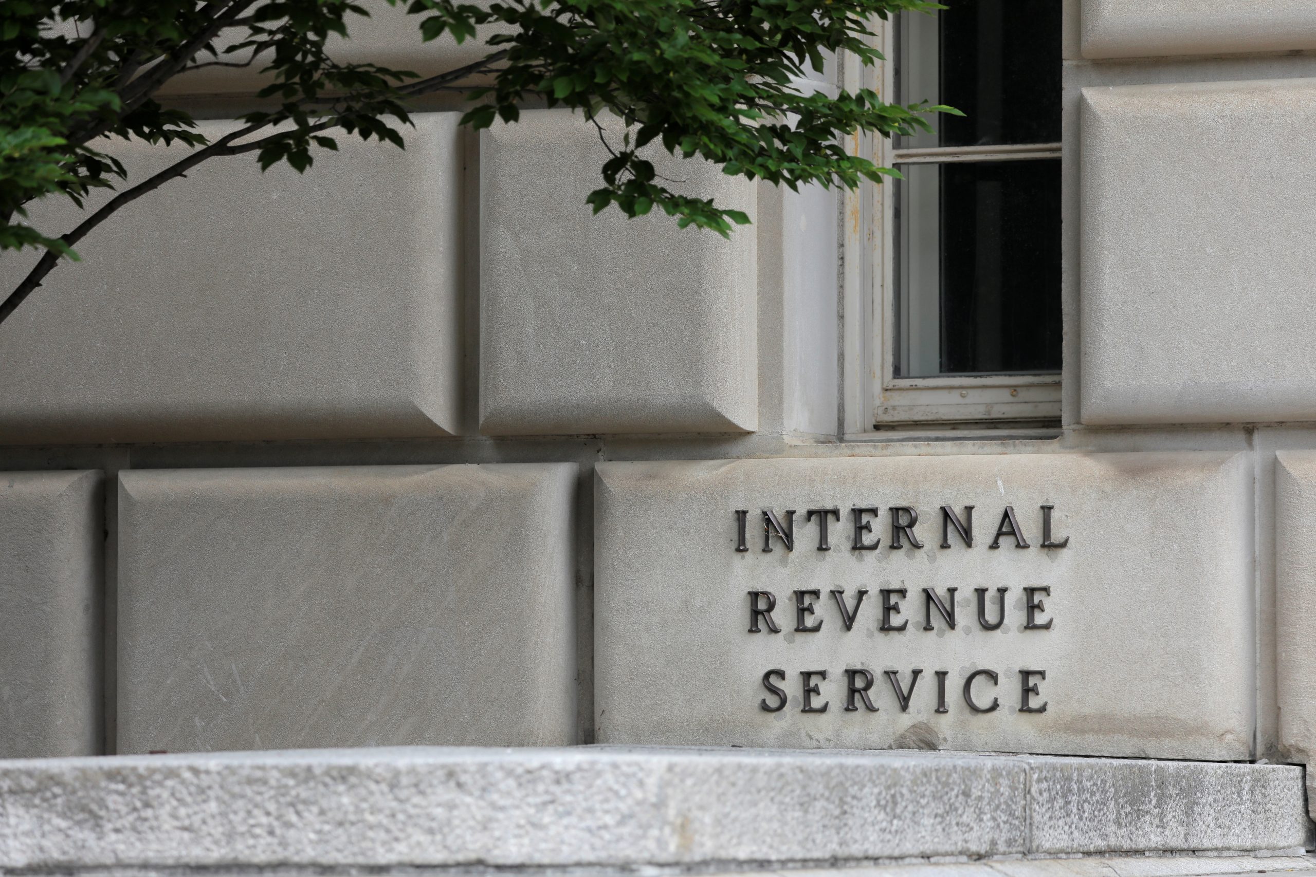 IRS nixes plan to use third-party facial recognition tech for their website