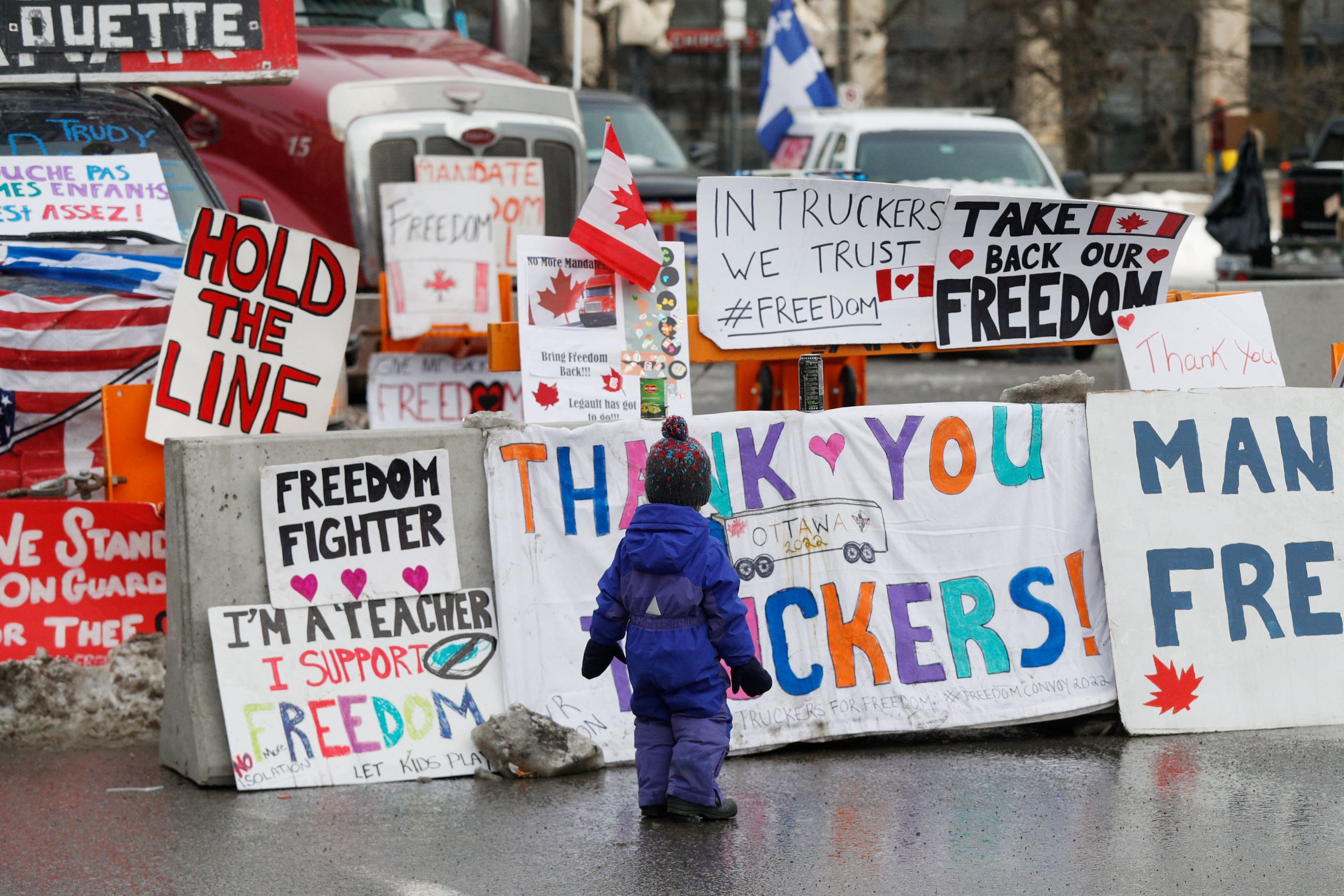 Two Canadian provinces drop mandates in win for Freedom Convoy 