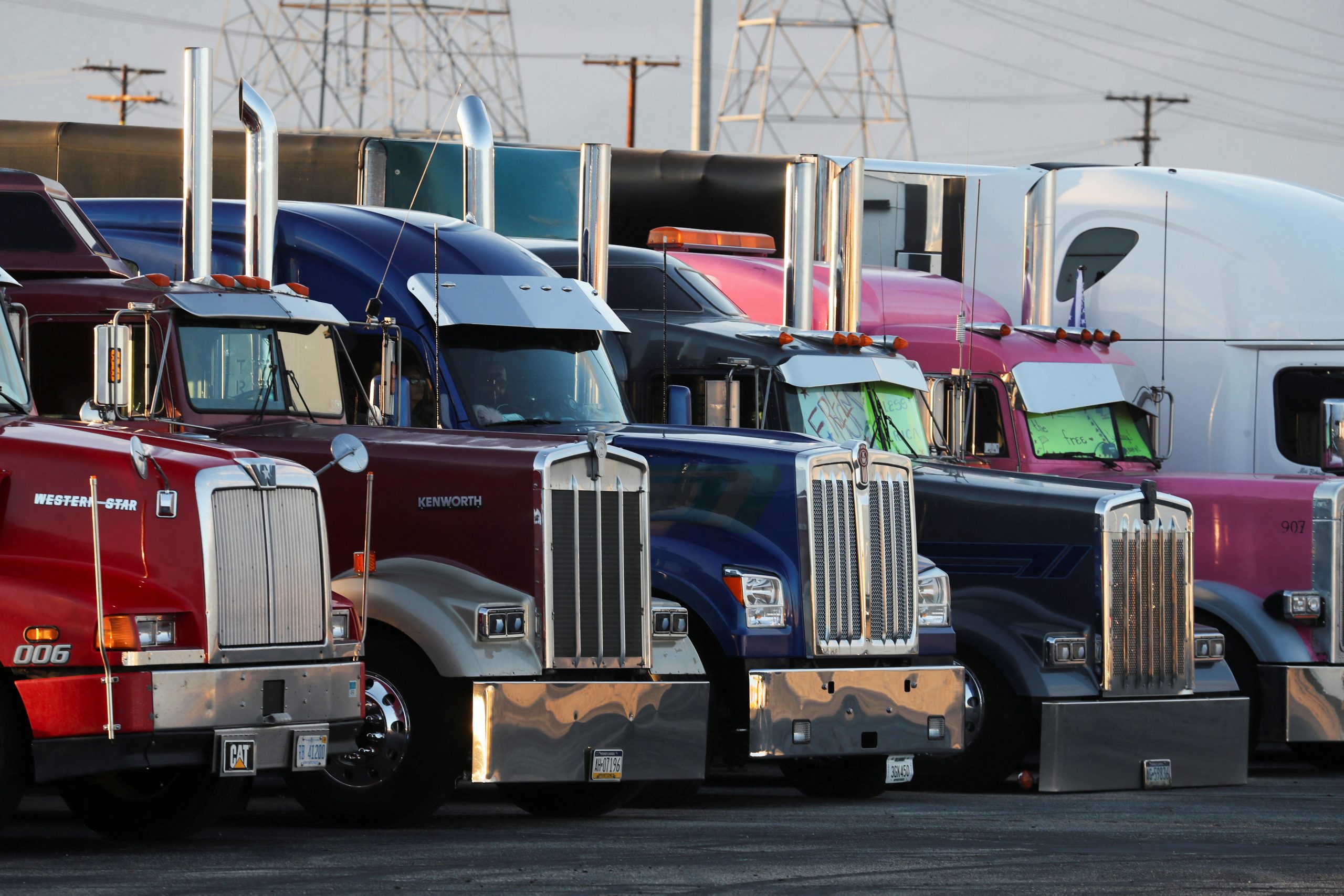 GOP Senators introduce ‘TRUCKERS Act’ to exempt non-citizen truckers from vaccine mandates     