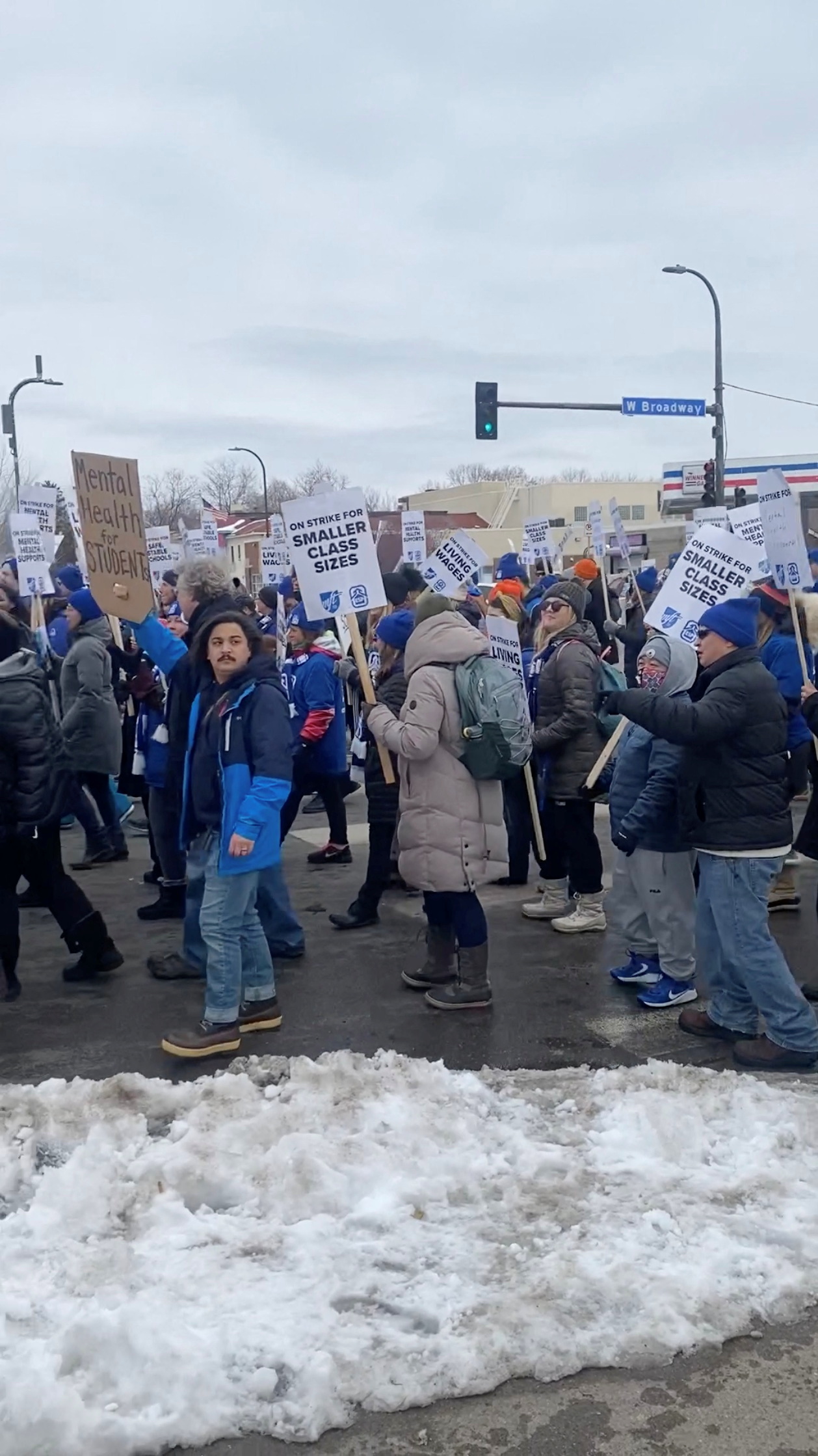 Minneapolis teachers continue on 11th day of strike