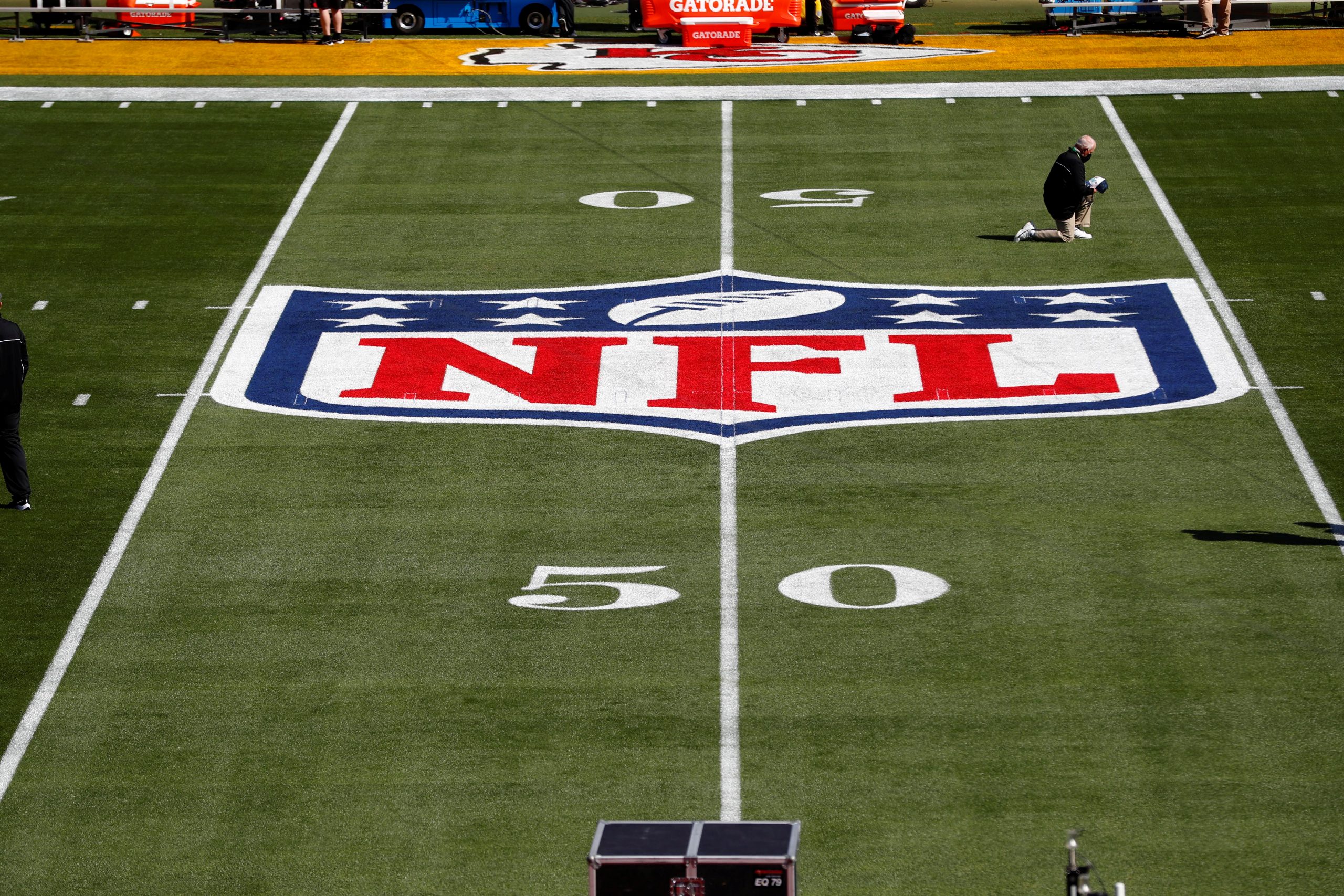 NFL says teams must add ‘diverse person’ to offensive coaching staff, expands Rooney Rule