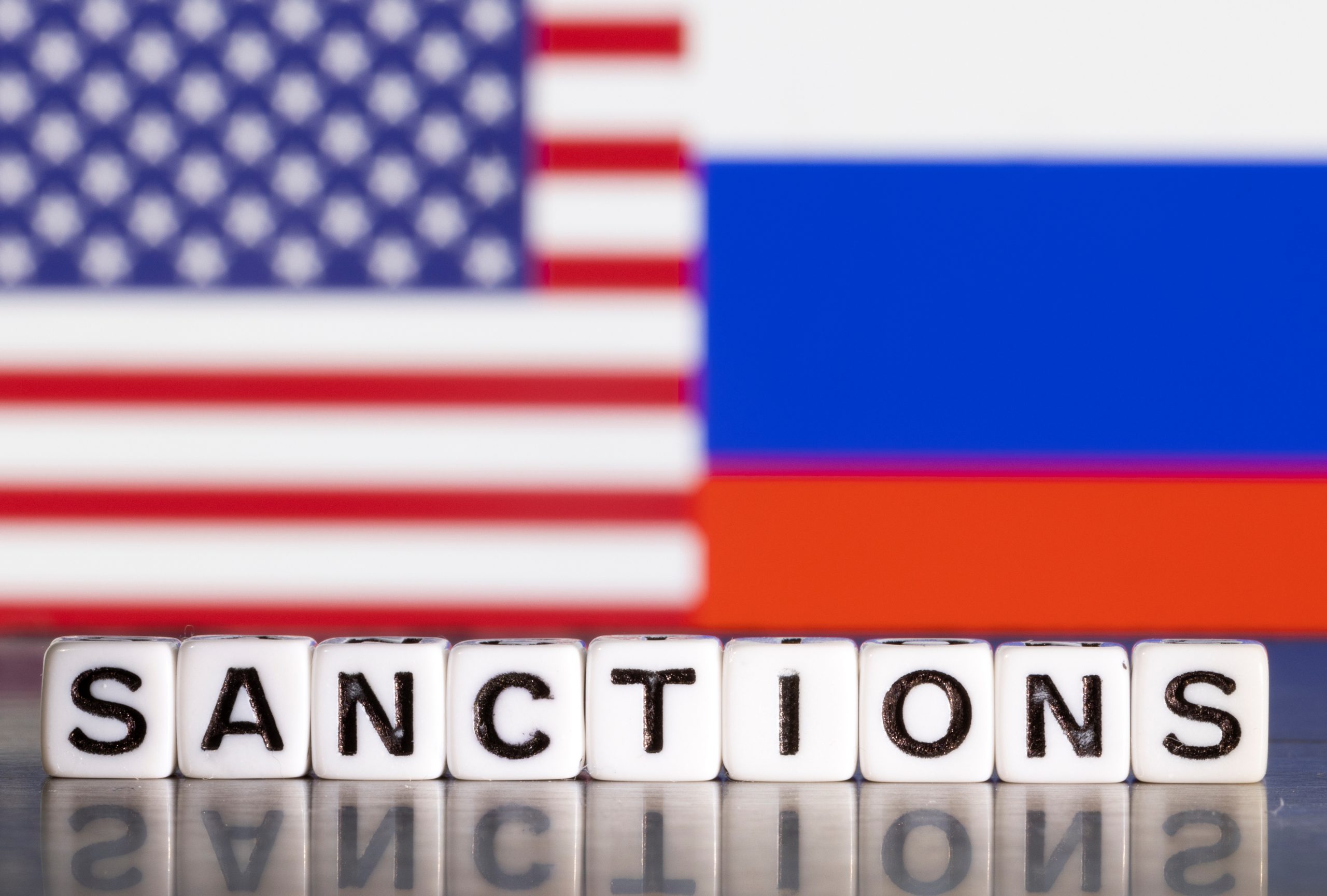 U.S. sees sanctions driving Russia to be closed economy, on lookout for gaps