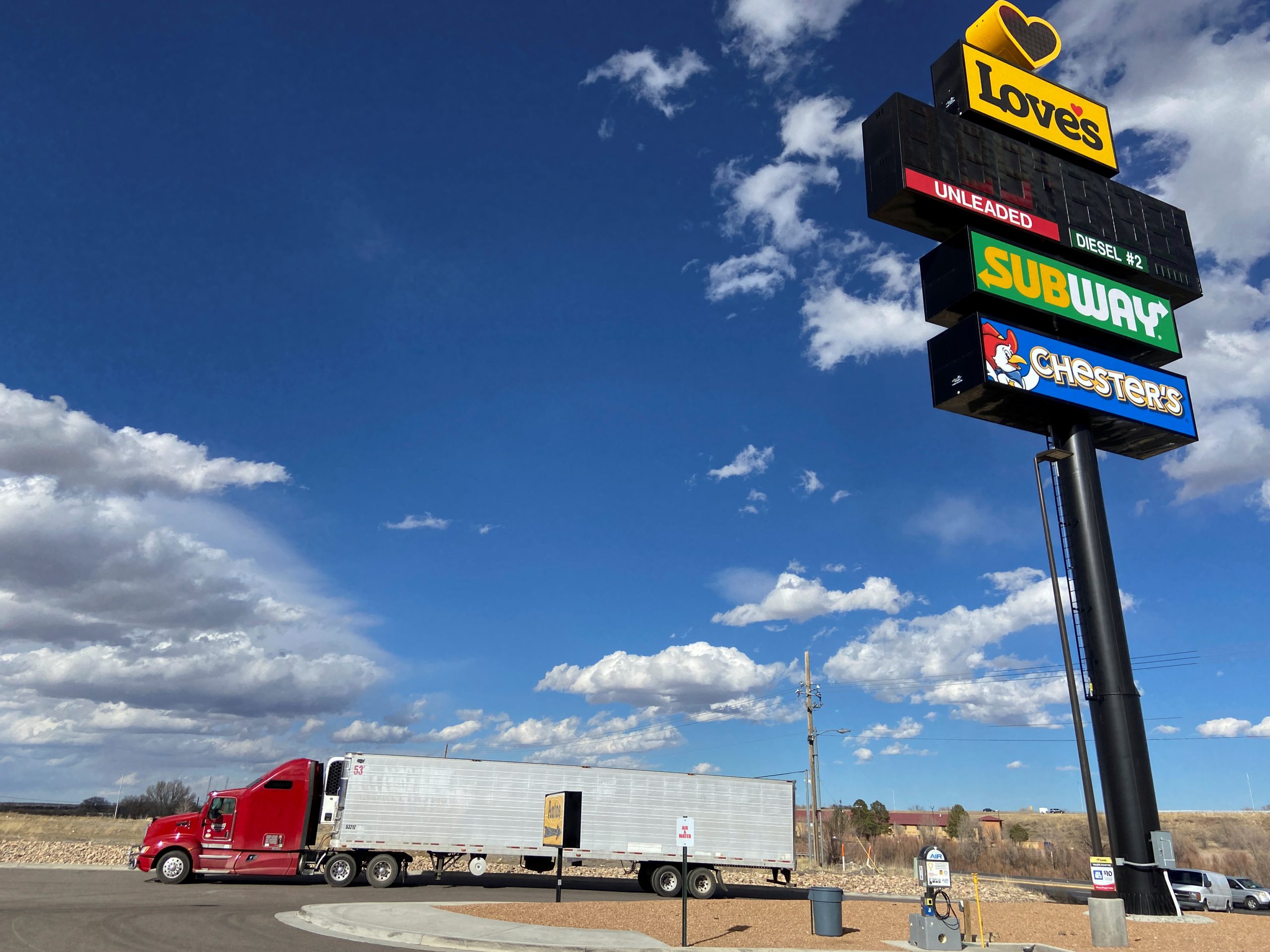 Walmart boosts industry-leading U.S. trucker pay to $110,000