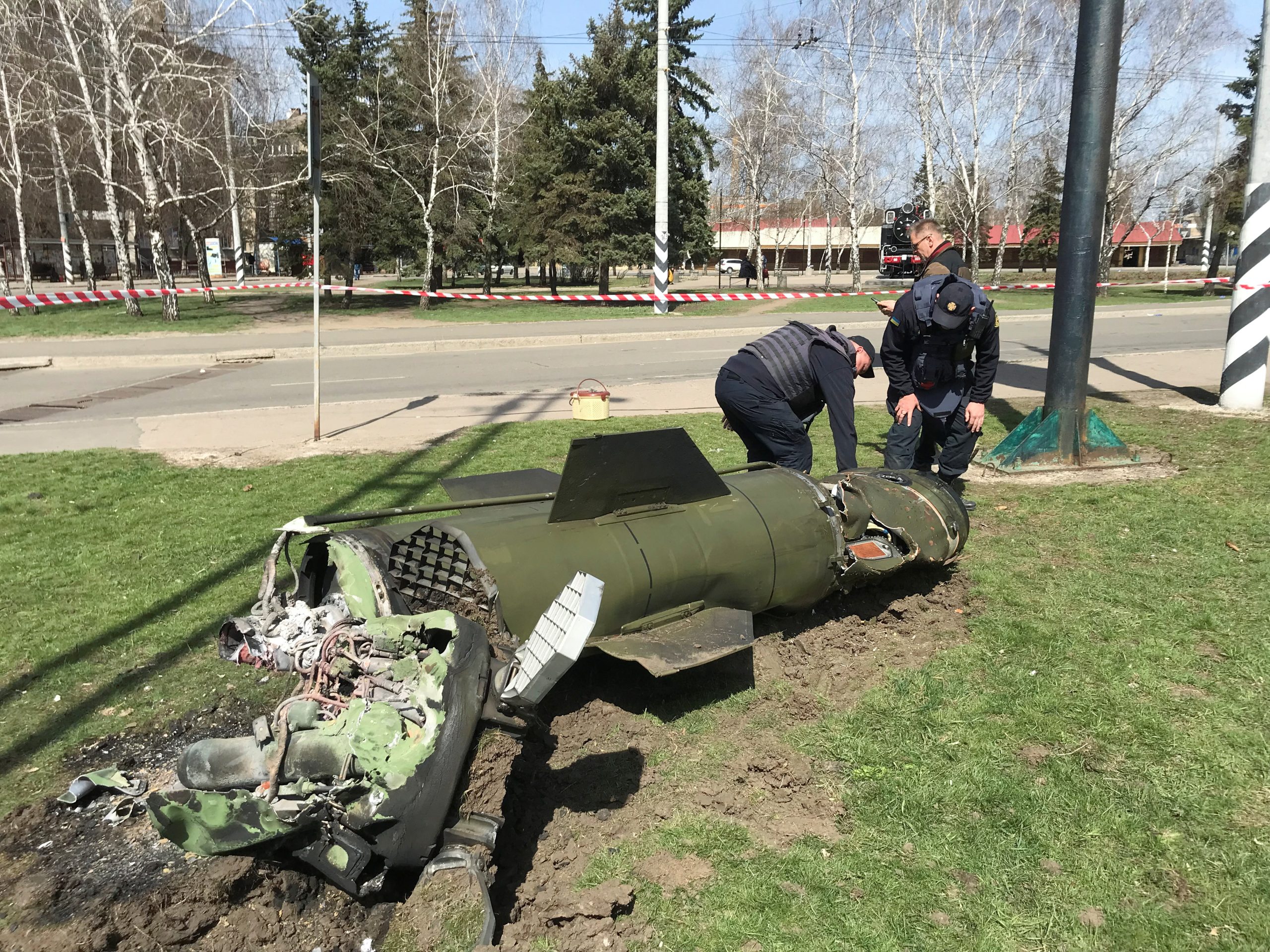 Ukraine-Russia War Update: Russia strikes packed Ukraine train station killing dozens of civilians, wounding hundreds more