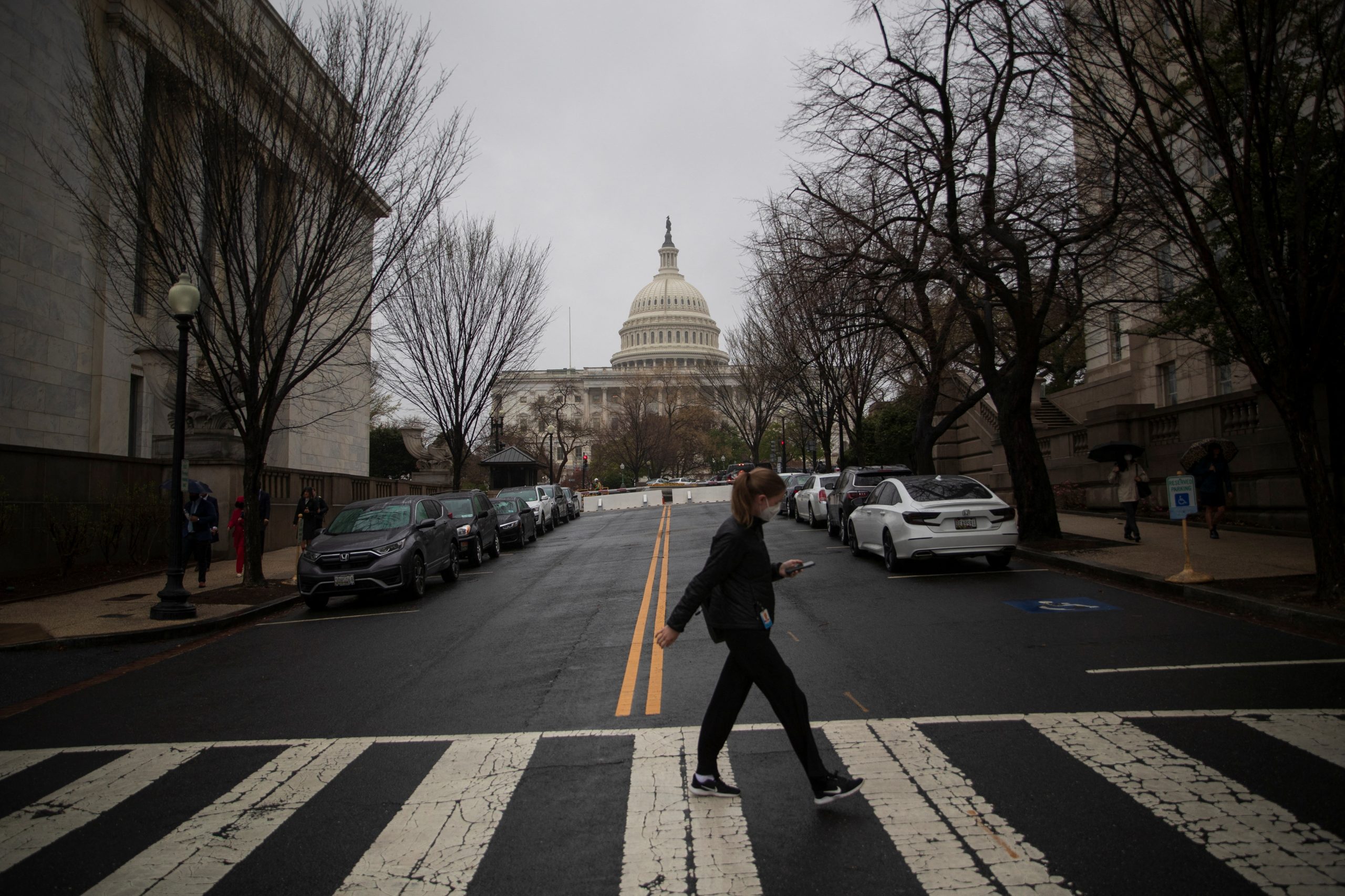 U.S. lawmakers say they have ‘serious concerns’ about face-scan contractor