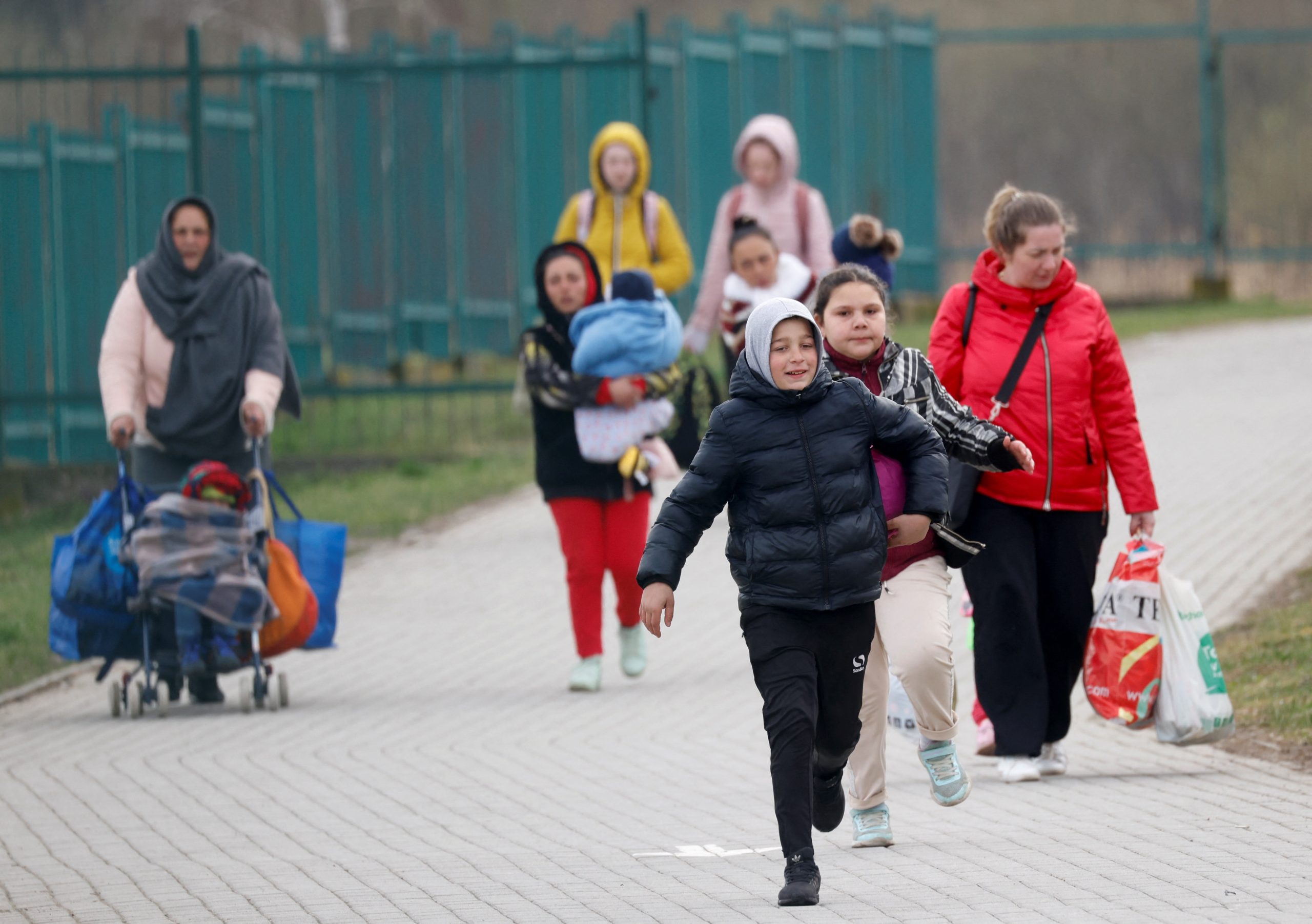 Ukrainian refugee crisis prompts call for streamlined aid processes and fast-tracked refugee programs