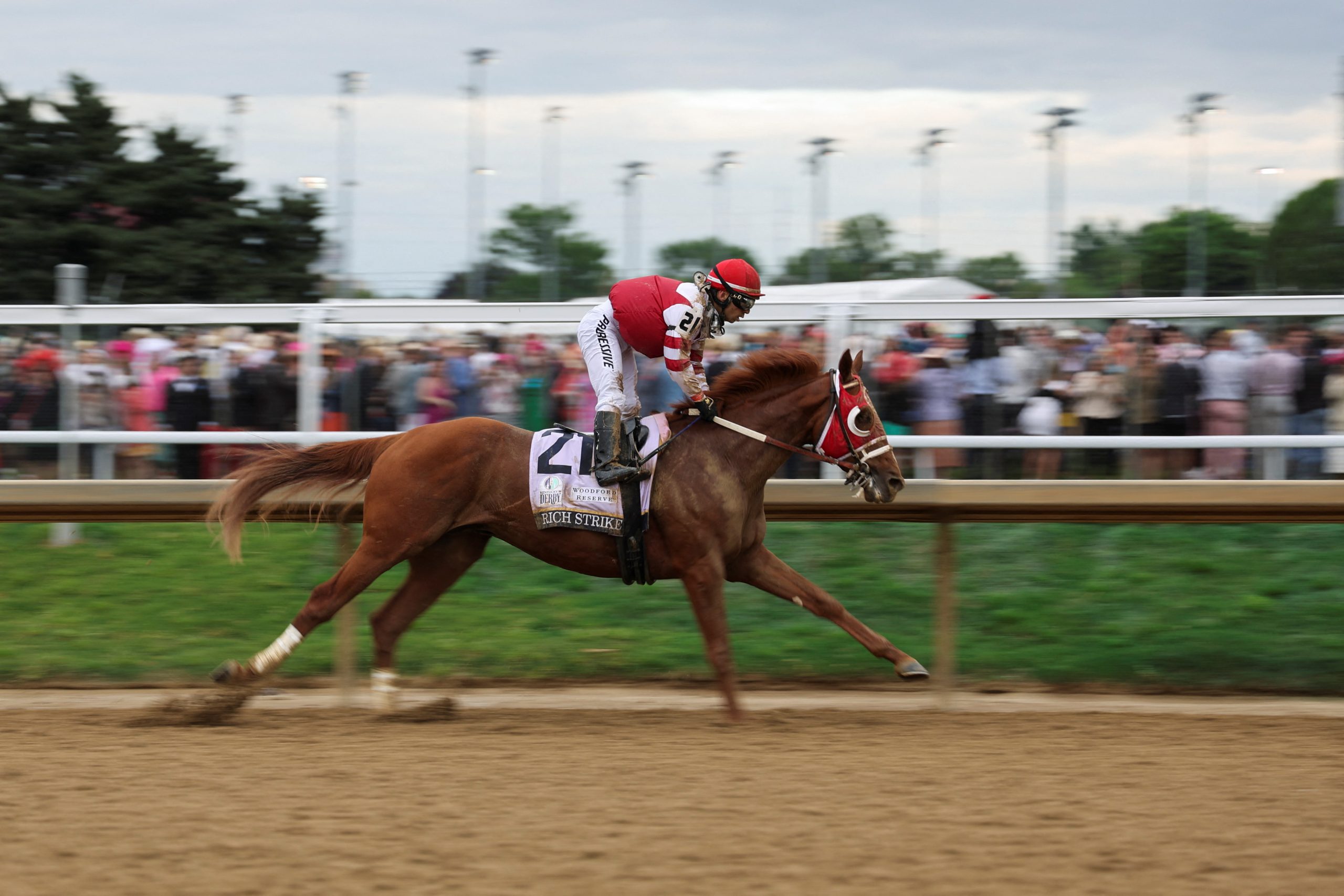 Horse racing-Rich Strike pulls off huge upset at the Kentucky Derby