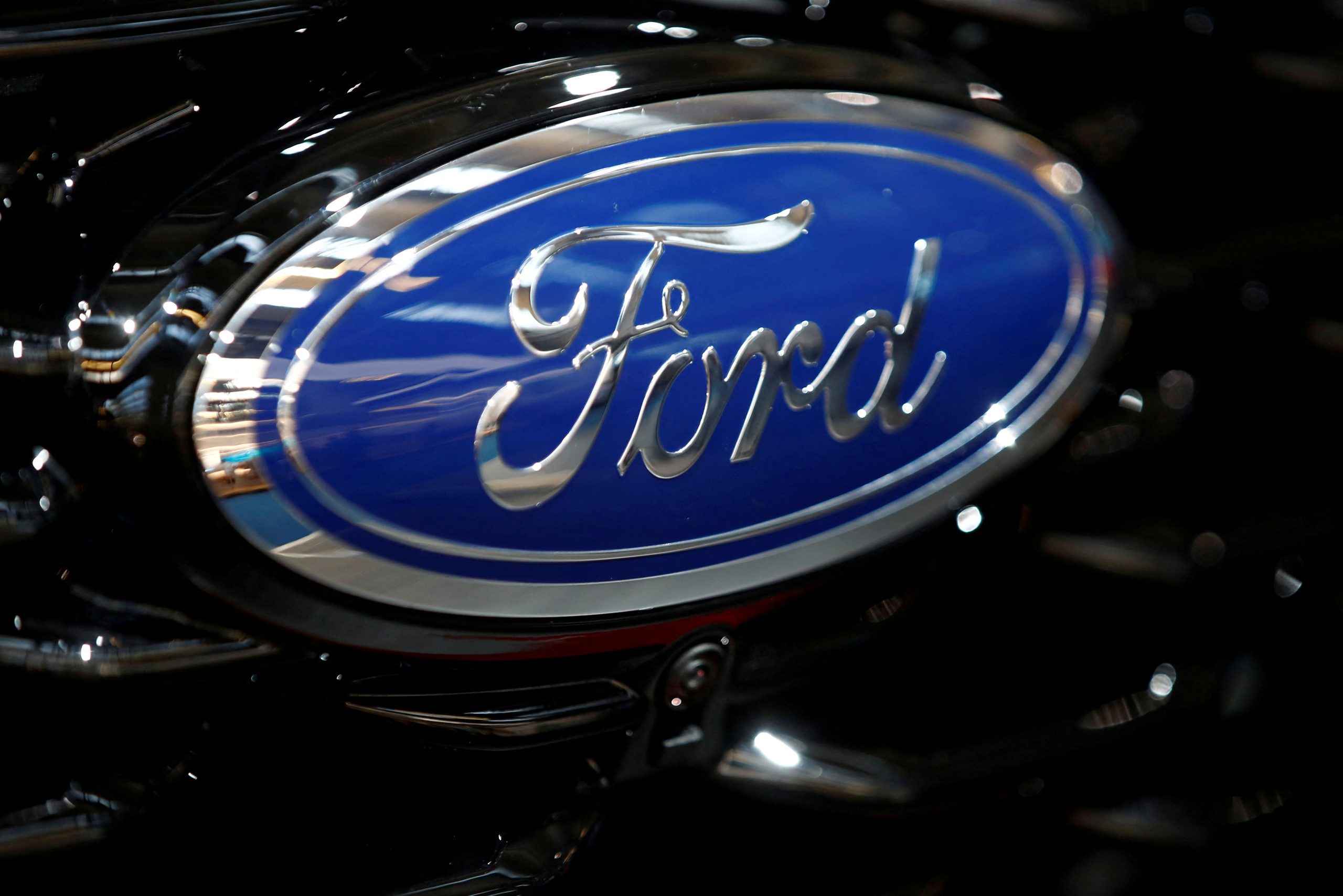 Ford to pay U.S. states $19.2 million over false advertising claims -officials