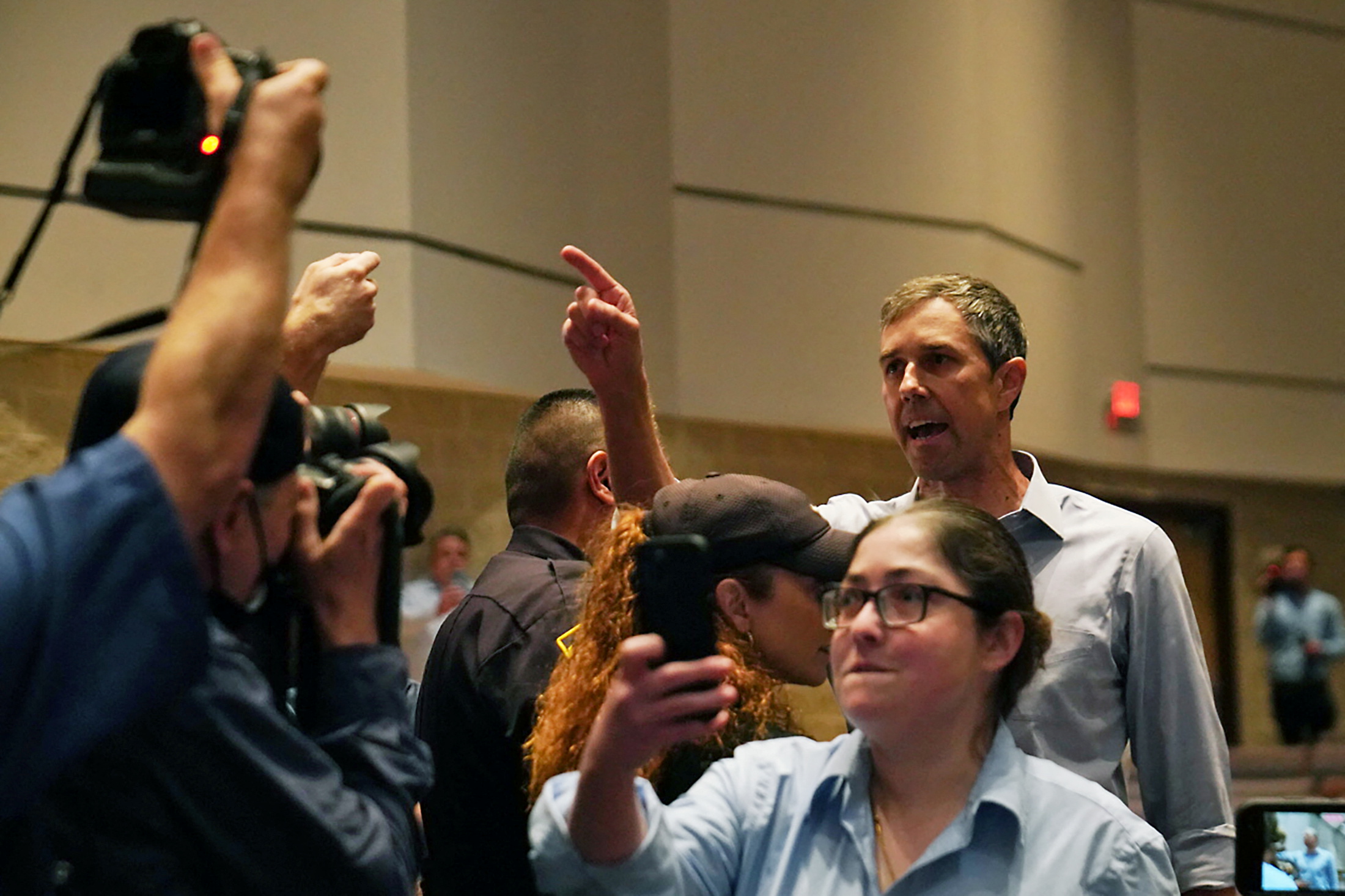 O’Rourke crashes Abbott press briefing