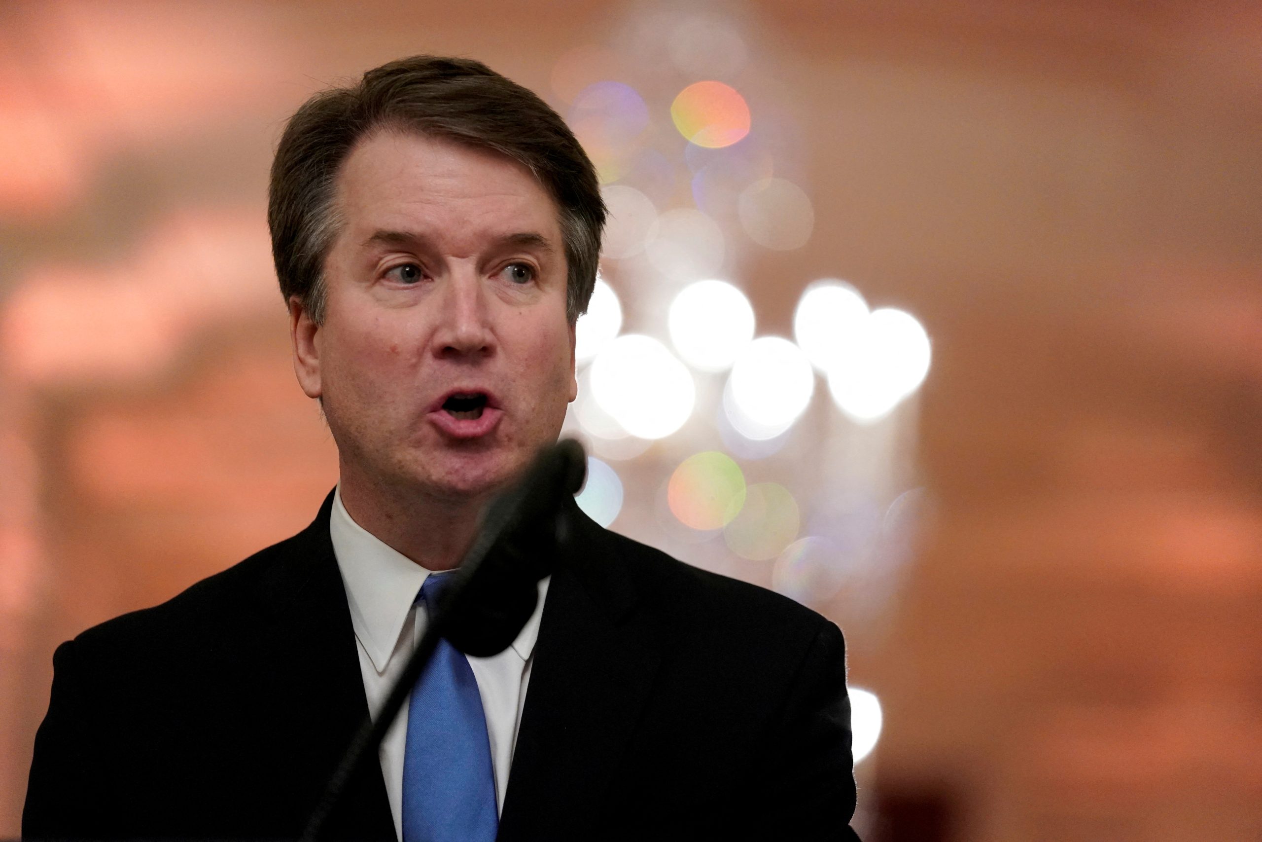 Armed man arrested near home of U.S. Supreme Court Justice Kavanaugh