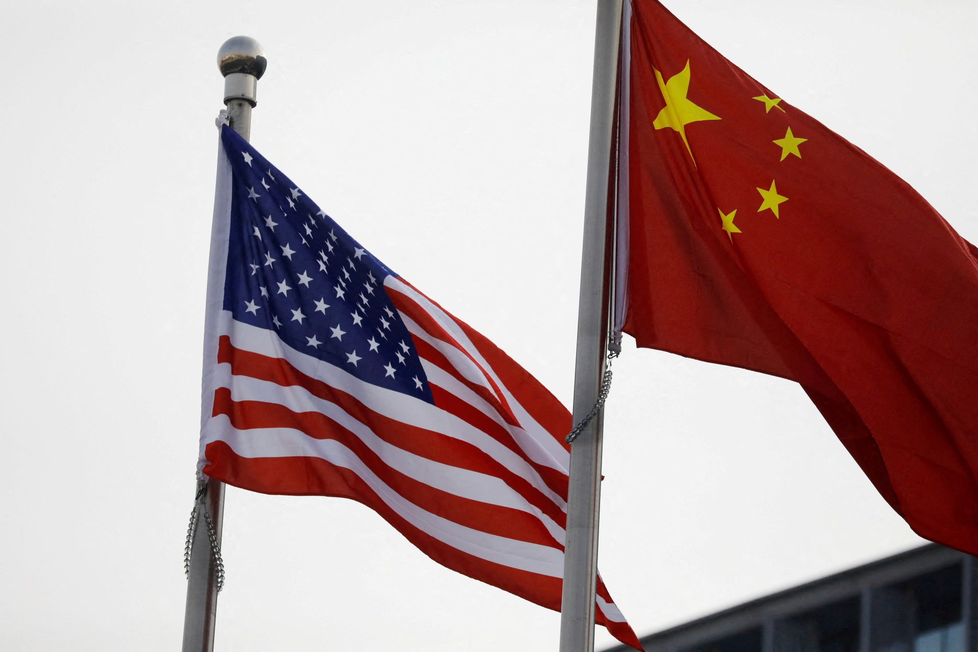 Bipartisan group seeks more oversight of US business investments in China