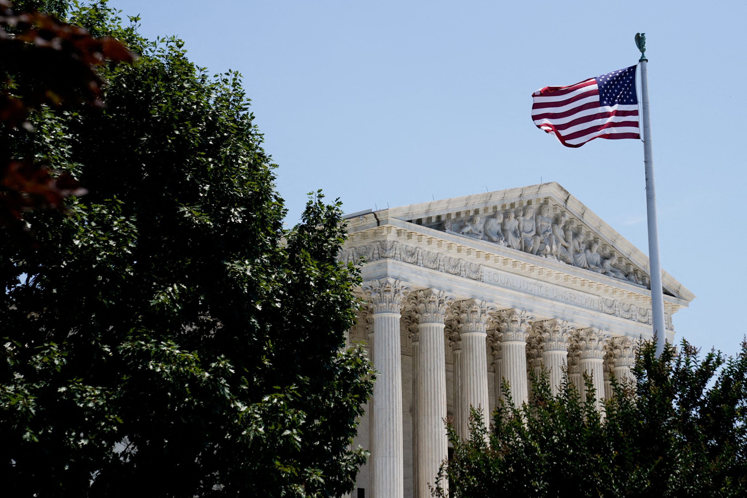 U.S. Supreme Court limits federal power to curb carbon emissions