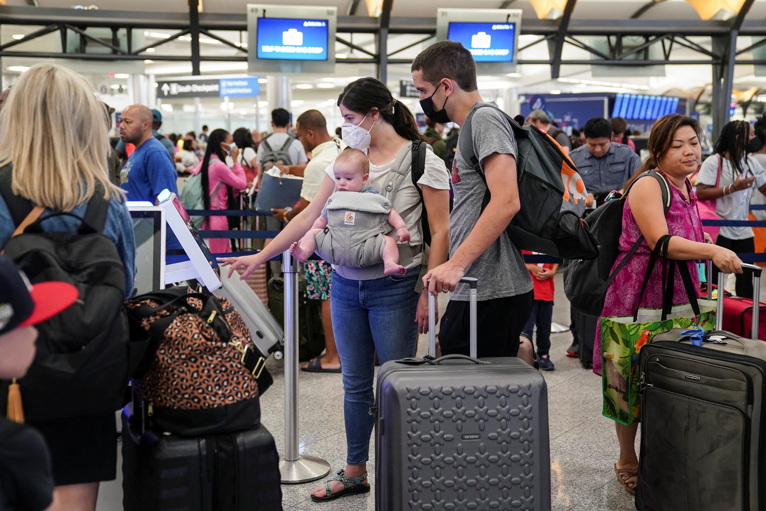 Millions hit the road, skies, for U.S. Fourth of July holiday