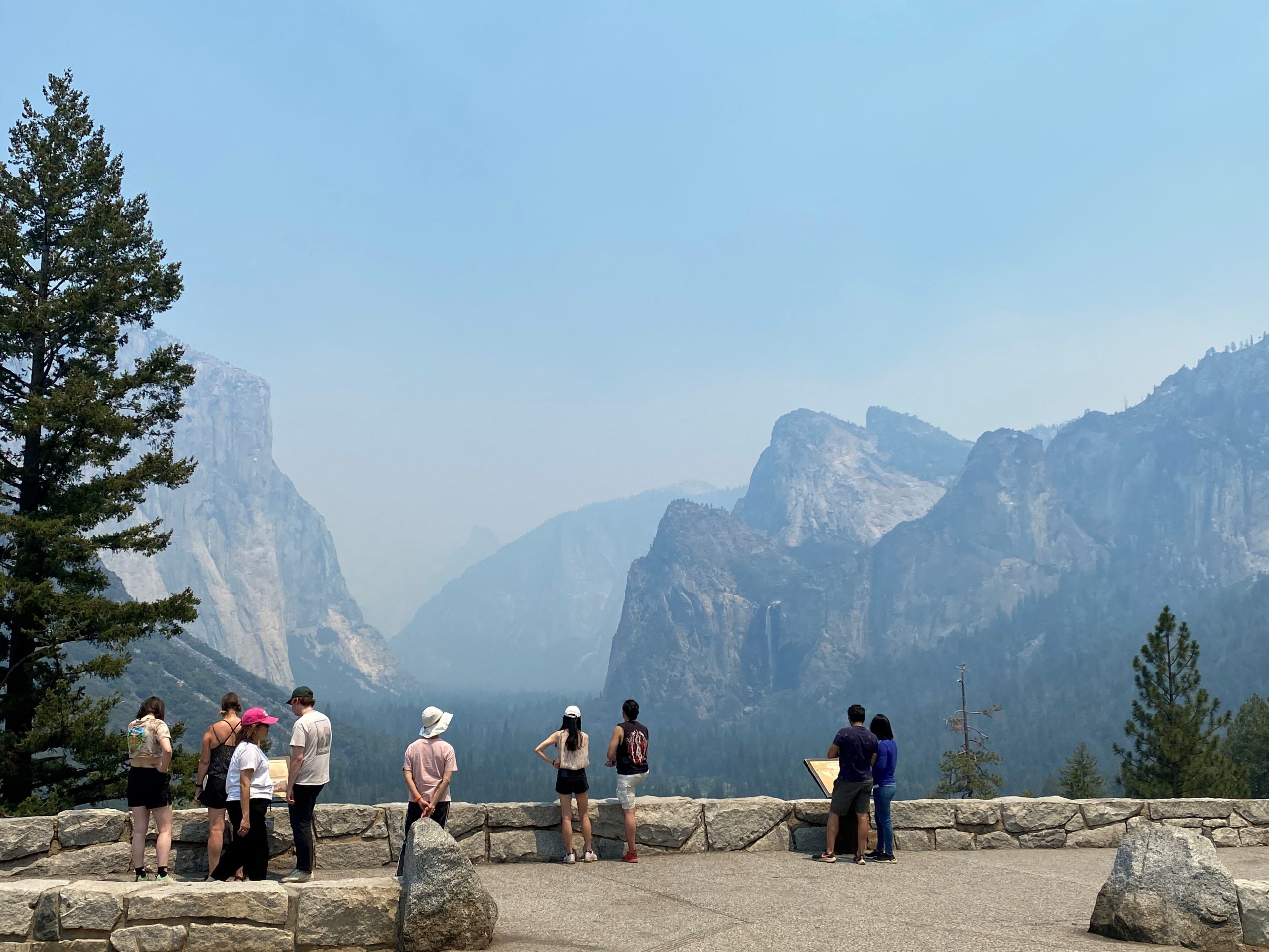 Yosemite wildfire grows threatening world’s oldest sequoia grove