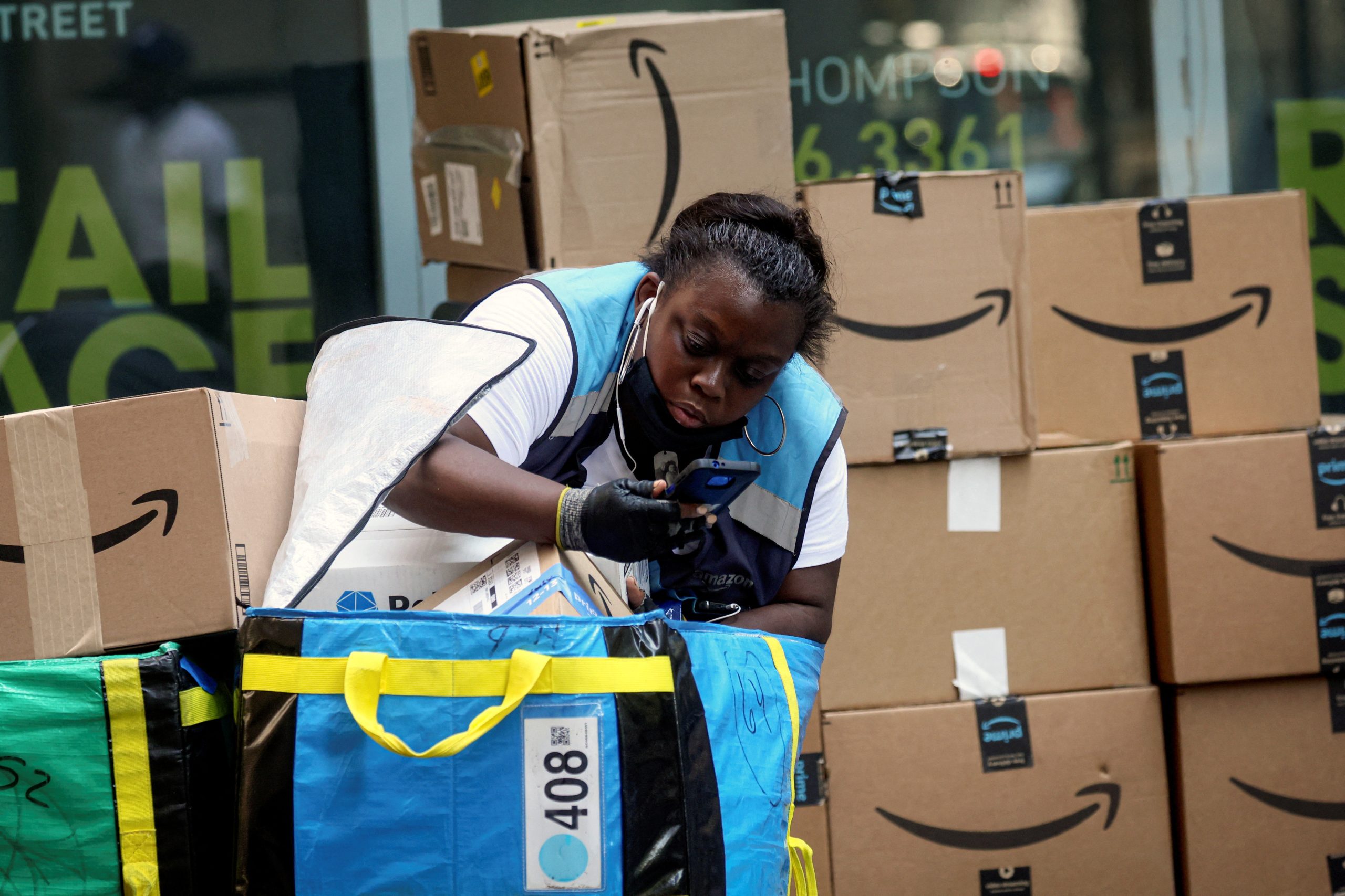 U.S. online sales during Amazon’s Prime Day jump to $12 billion