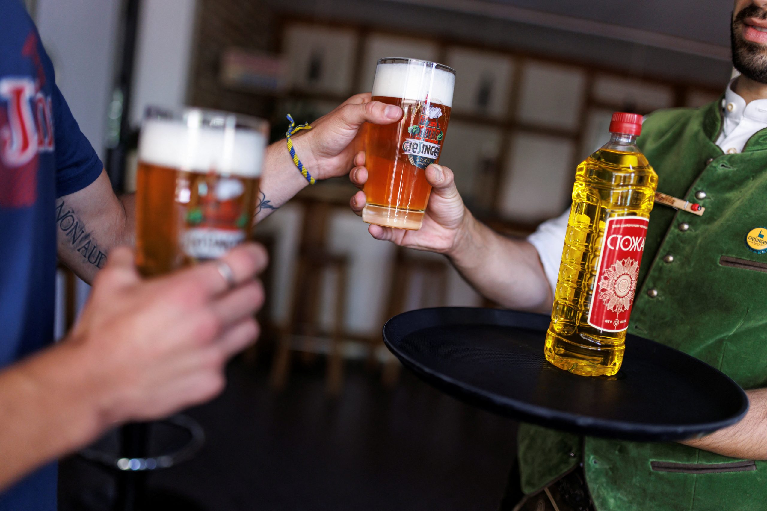 Beer for sunflower oil? Munich pub finds way to beat frying crunch