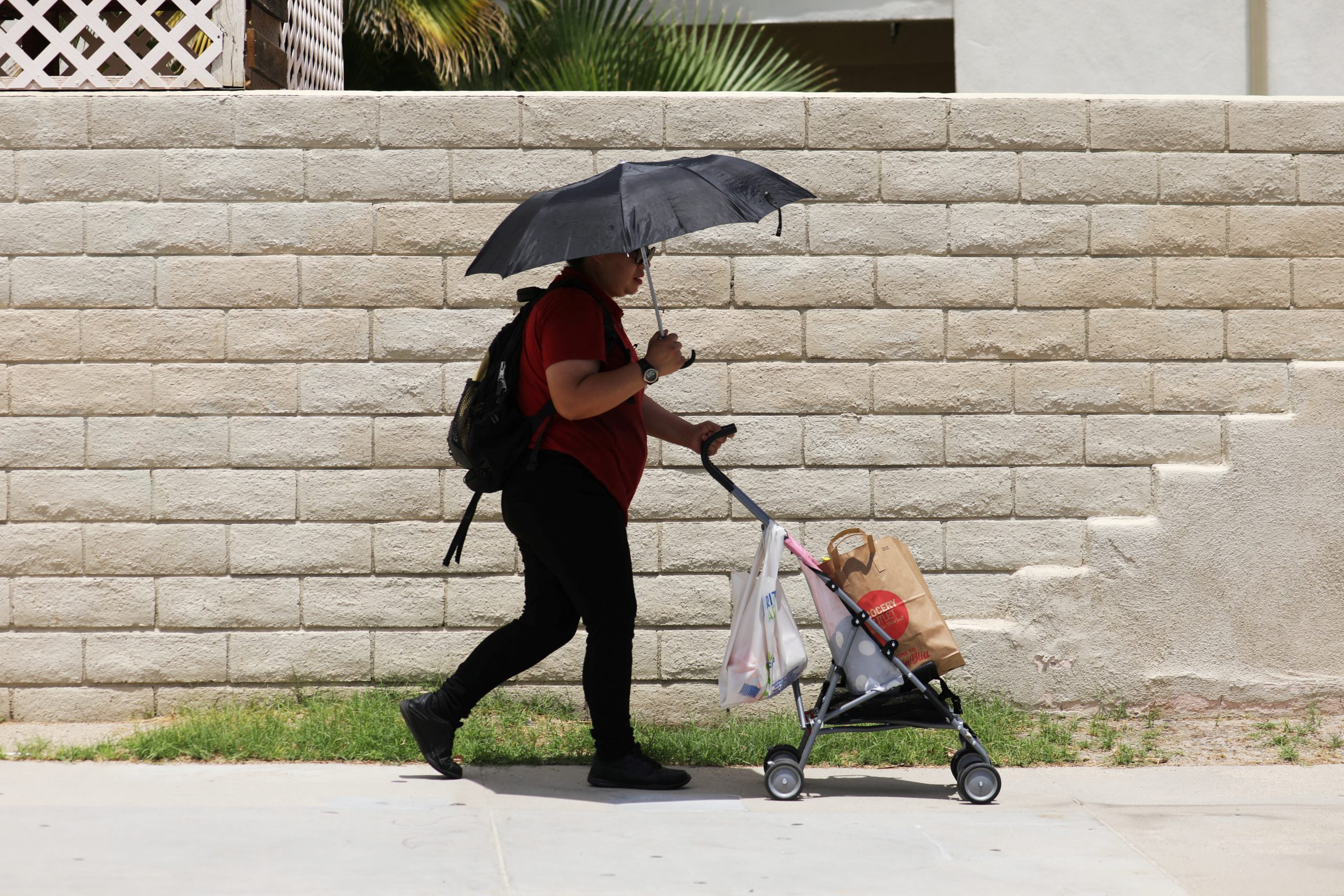 Heat wave set to sear U.S. East Coast, South for third day