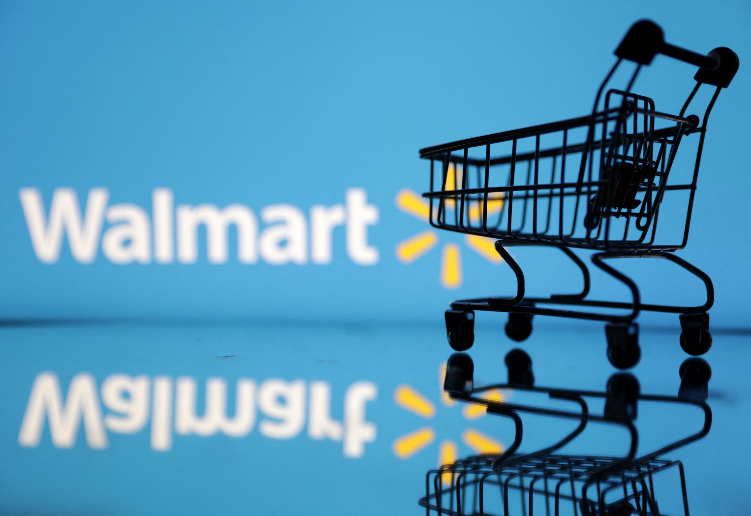 Walmart profit woes hit retail stocks, deepen consumer spending concerns