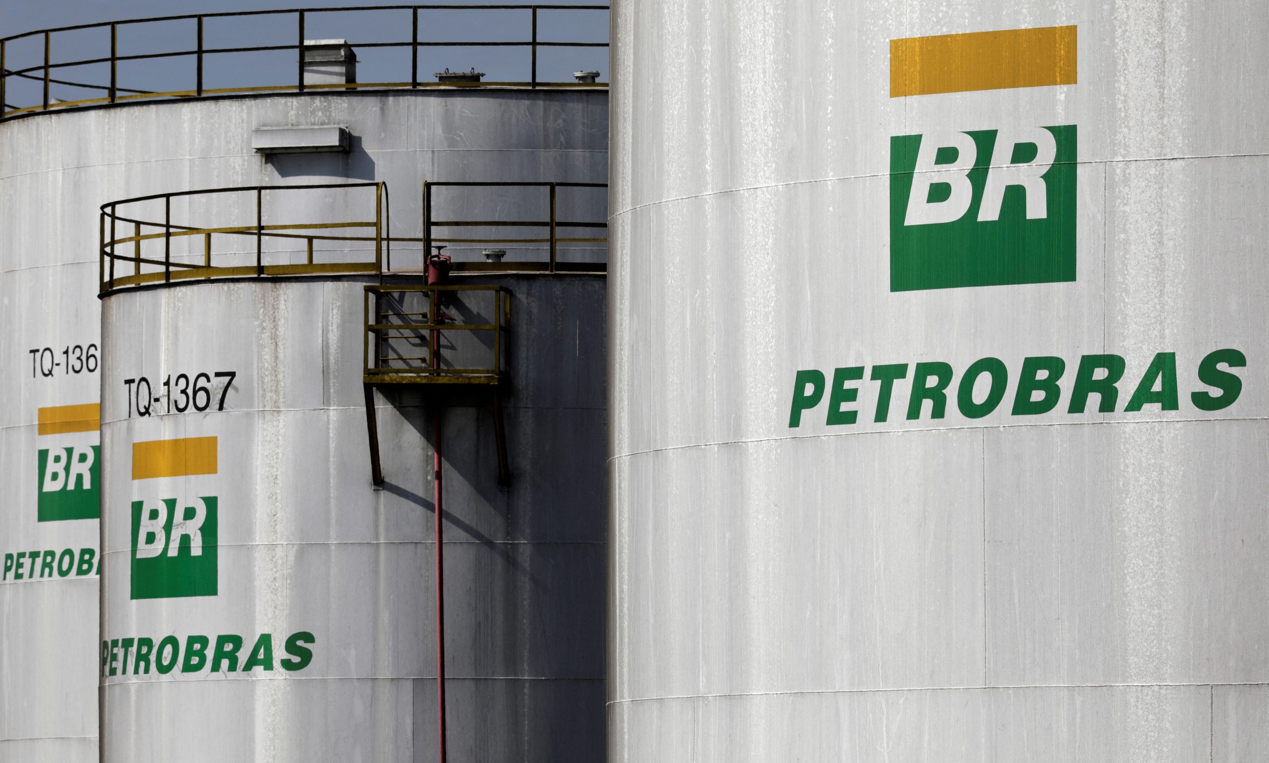 Brazil’s Petrobras tops U.S. oil giants in payouts by more than 50%