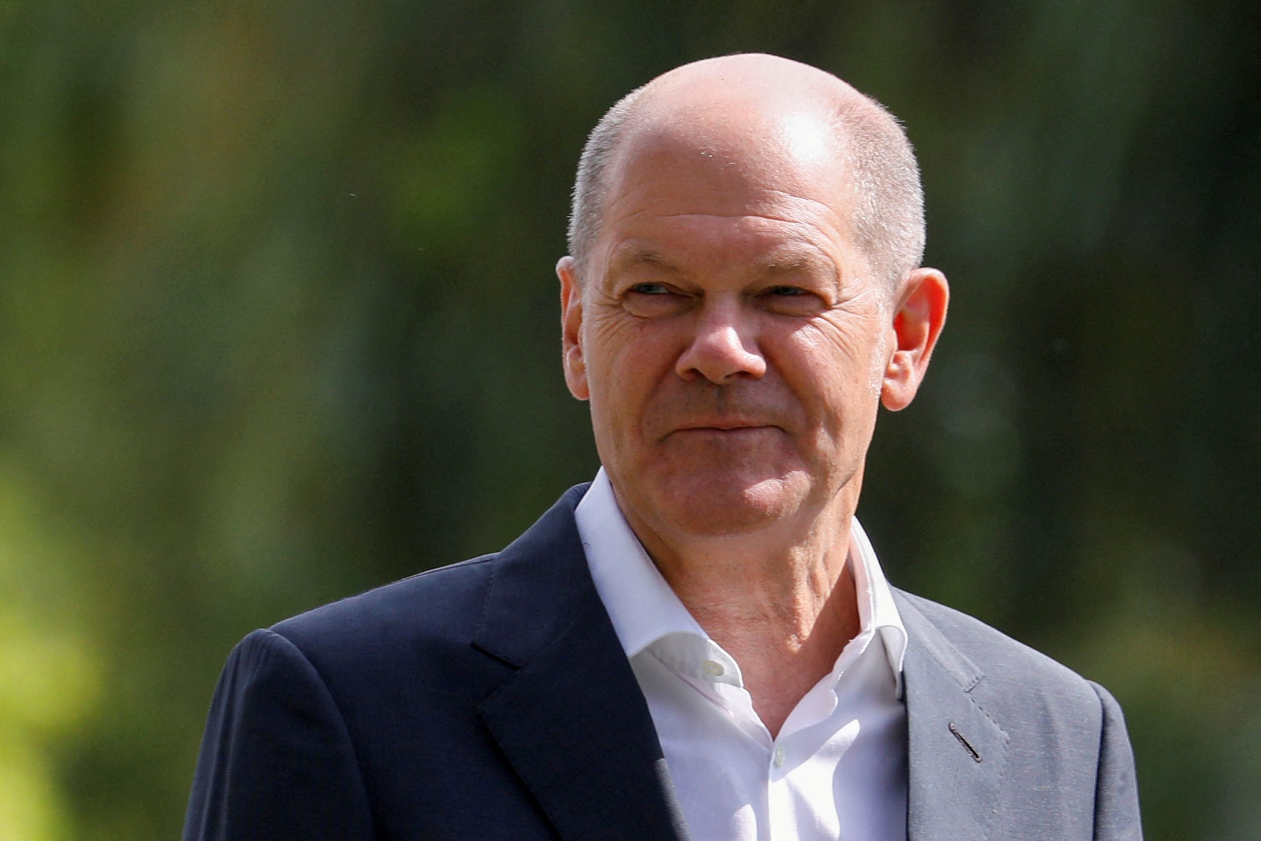 Record two thirds of Germans unhappy with Chancellor Scholz – survey