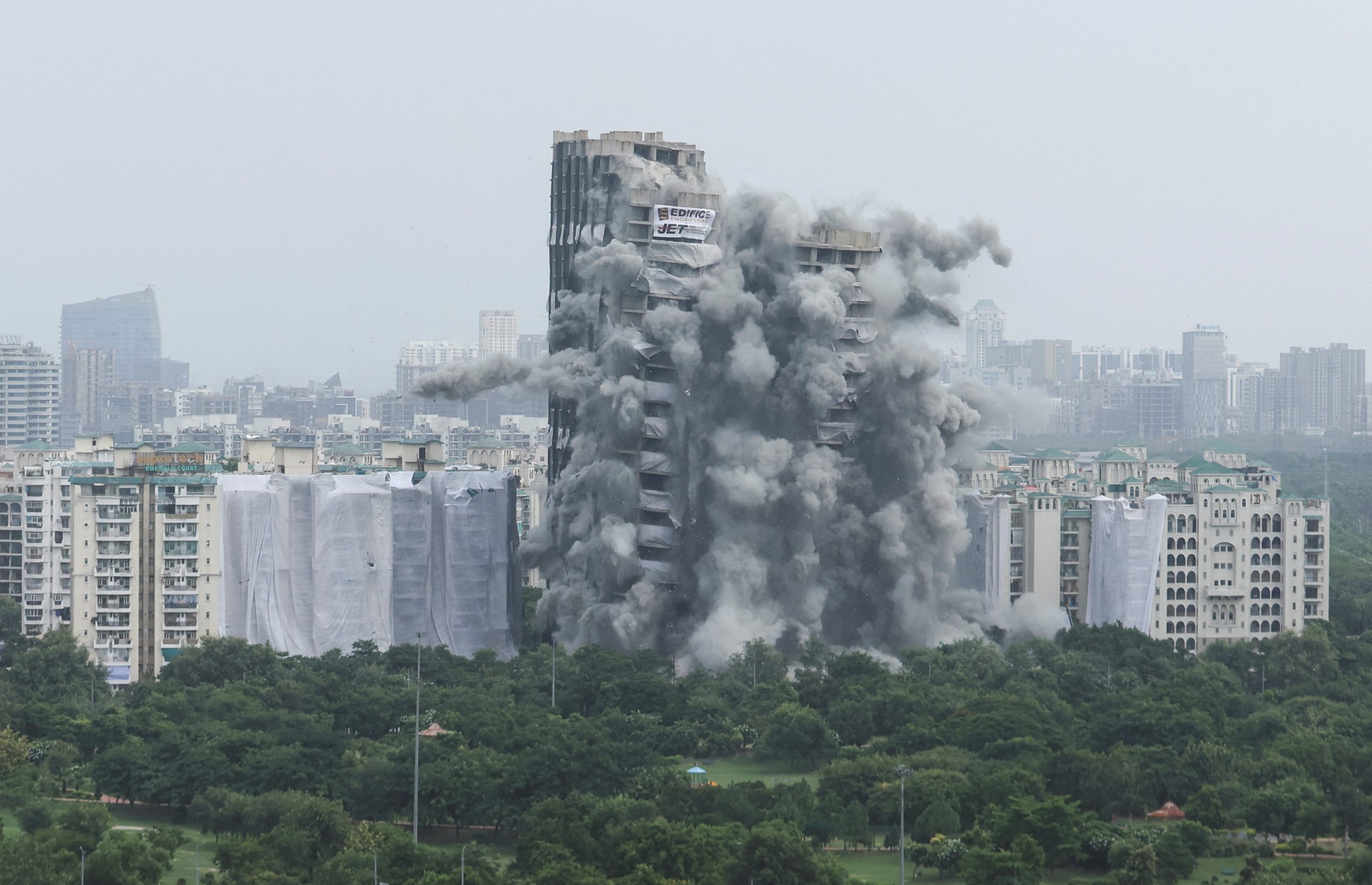 Plumes of dust as India demolishes illegal skyscrapers