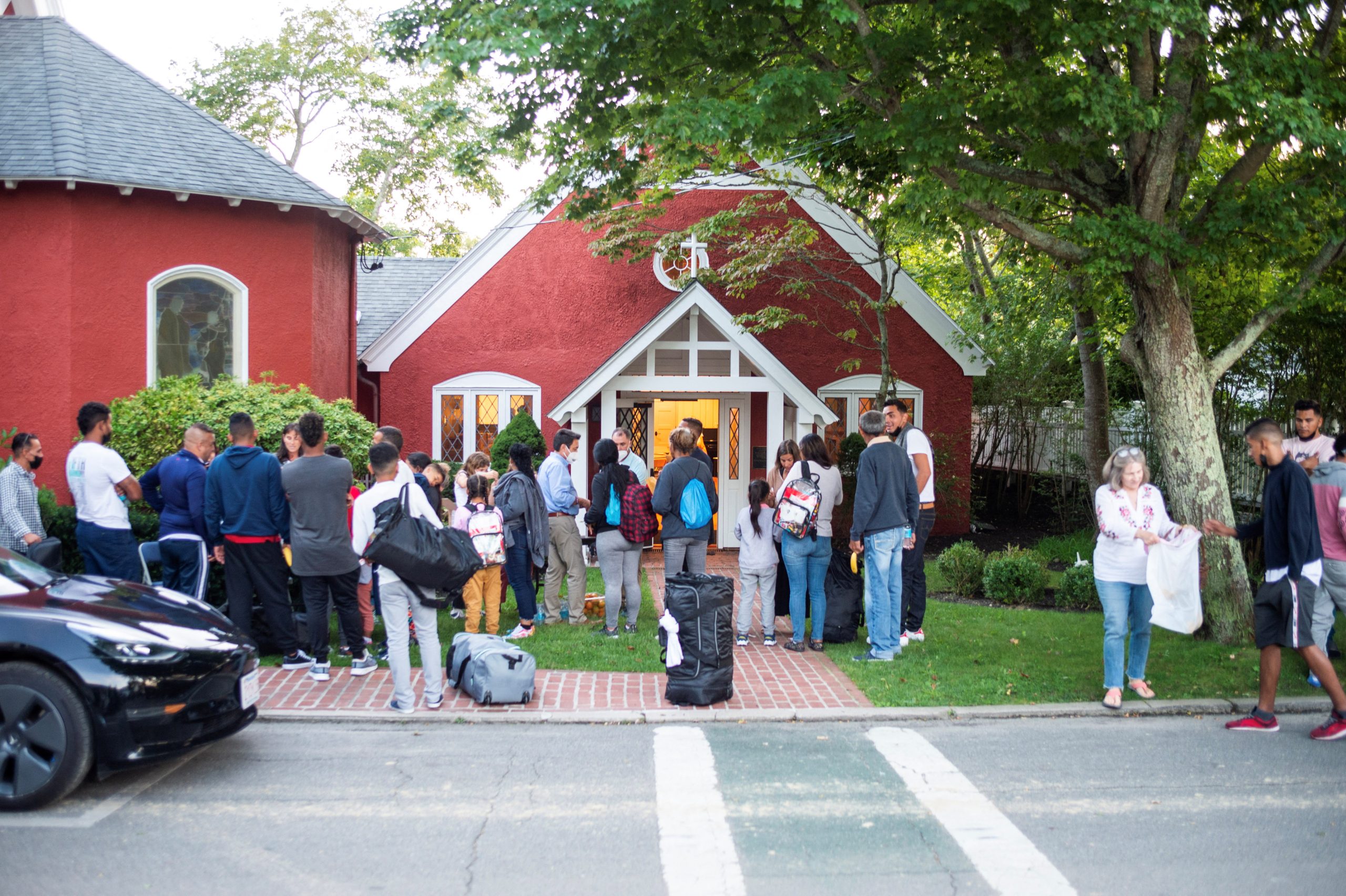 Massachusetts mocked for deploying National Guard to remove 50 illegal immigrants from Martha’s Vineyard 