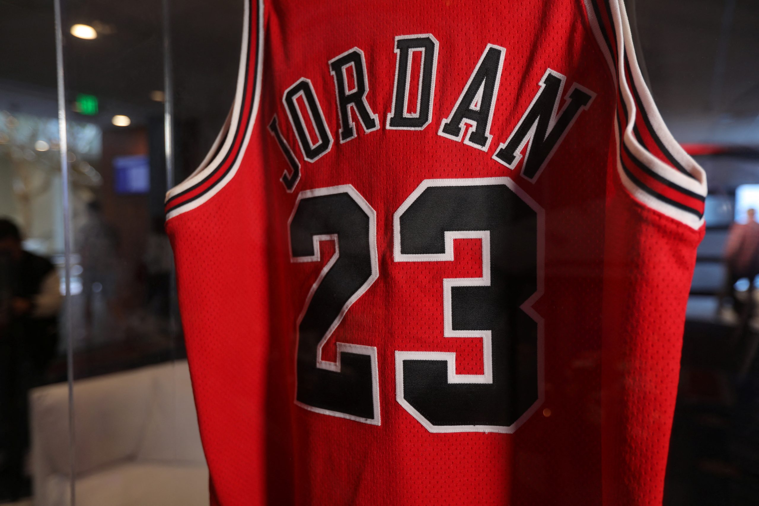 Michael Jordan 1998 NBA Finals jersey sells for record $10.1 million