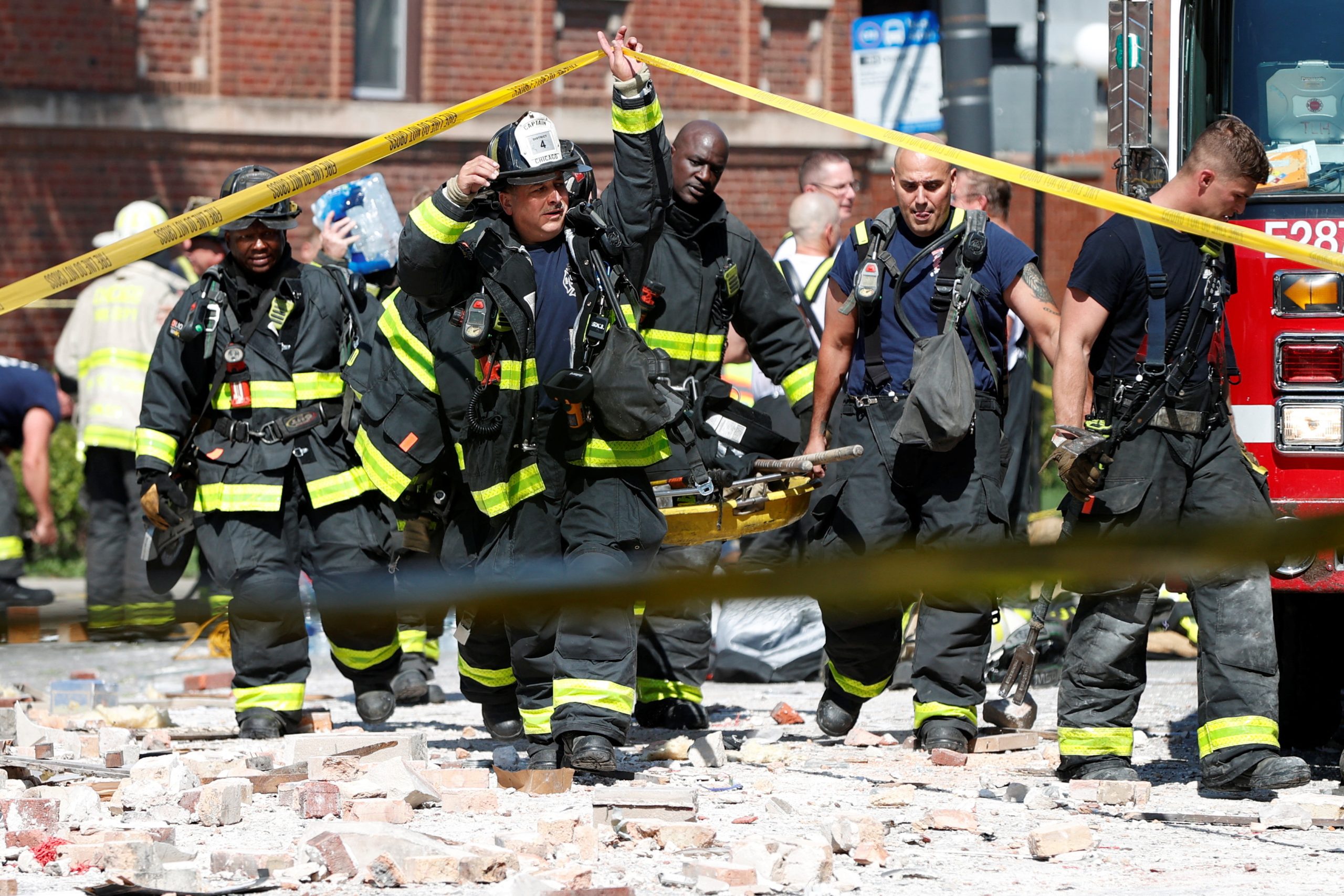 Eight hospitalized in Chicago building explosion