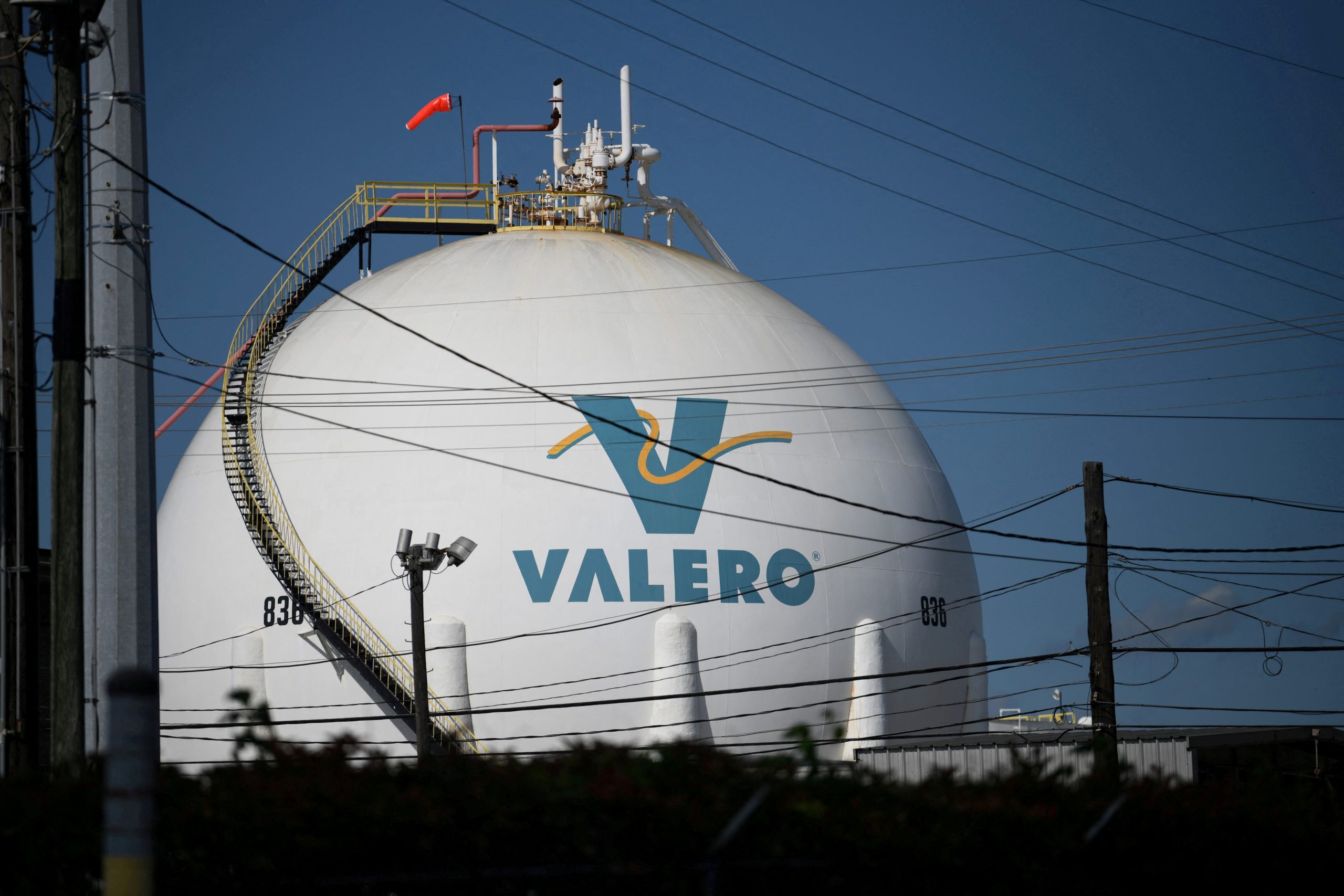 Valero eviscerates California officials' price gouging accusations