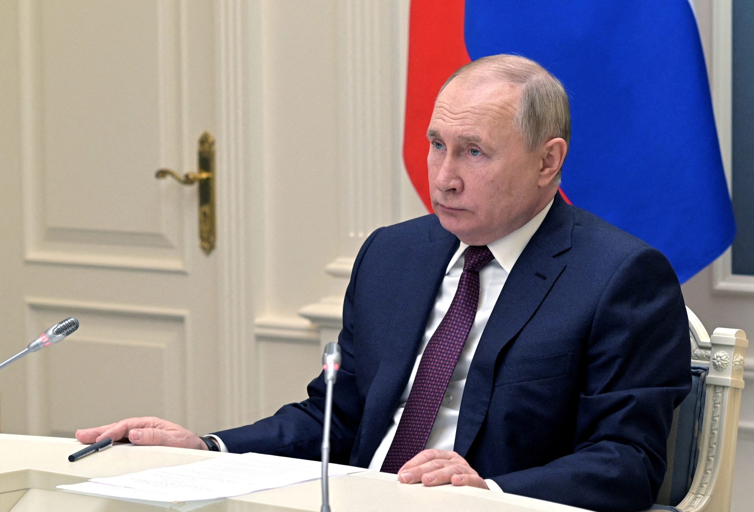 Putin finalizes annexations despite Ukrainian advances