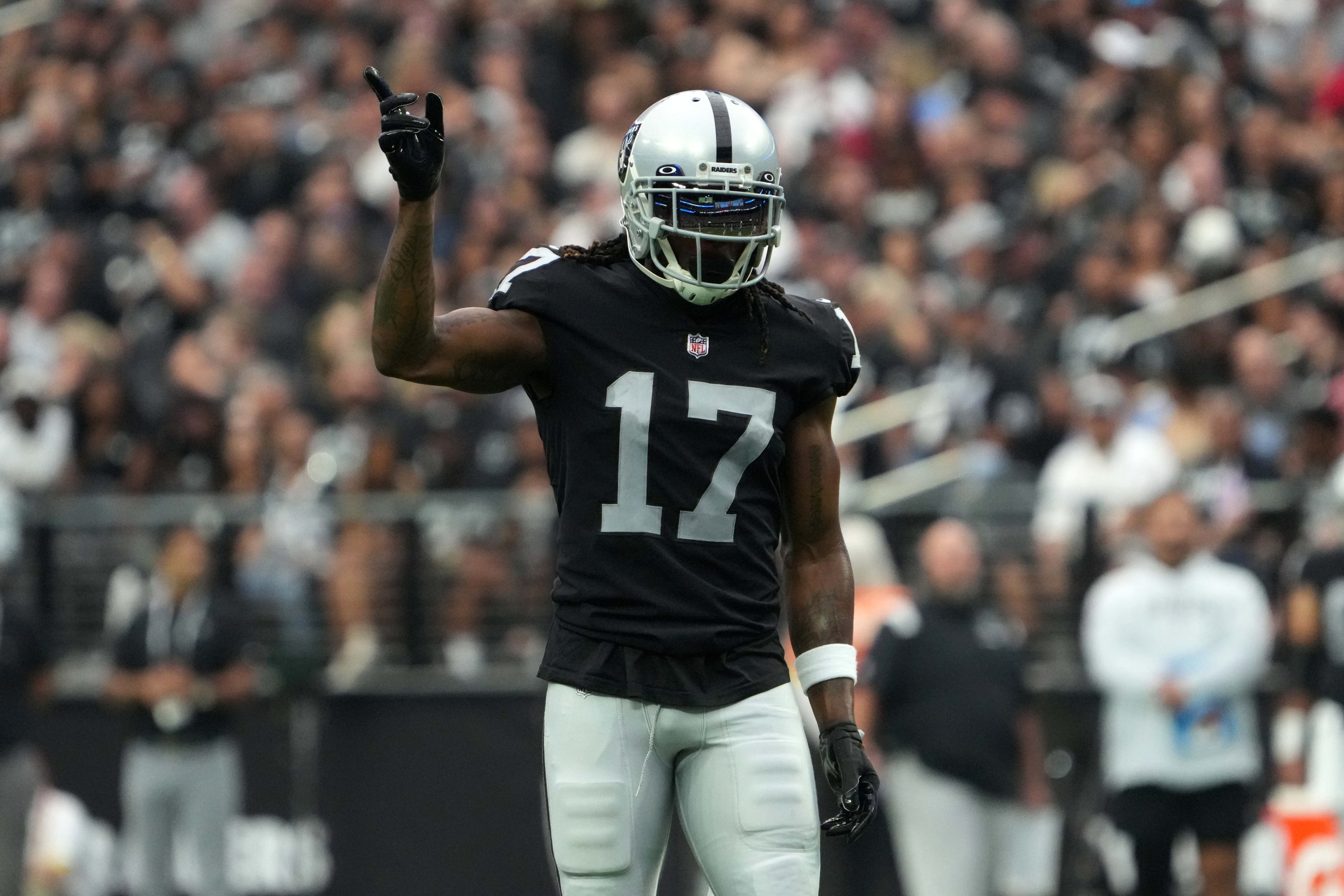 Raiders WR Charged