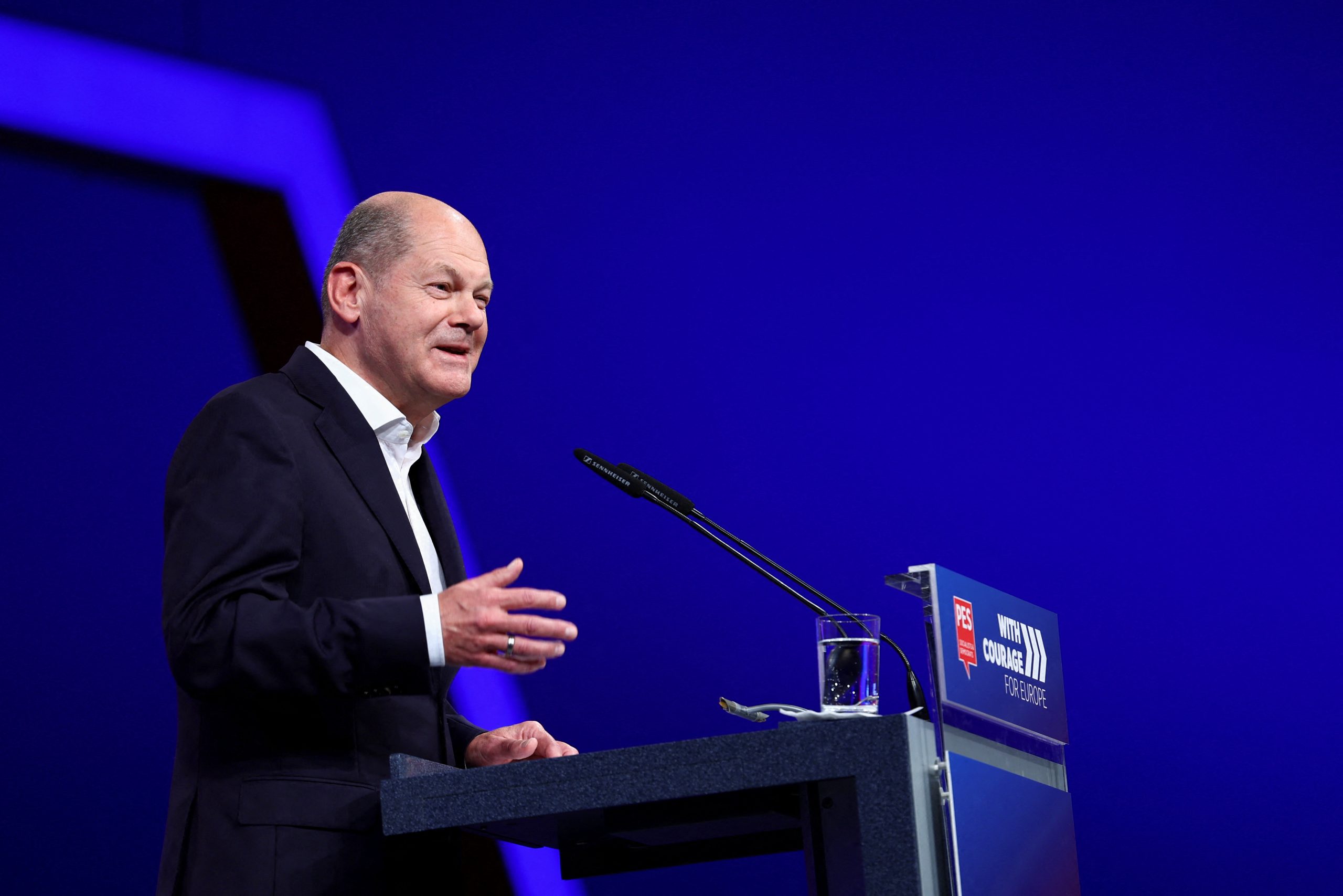 Germany’s Scholz calls for bigger European Union